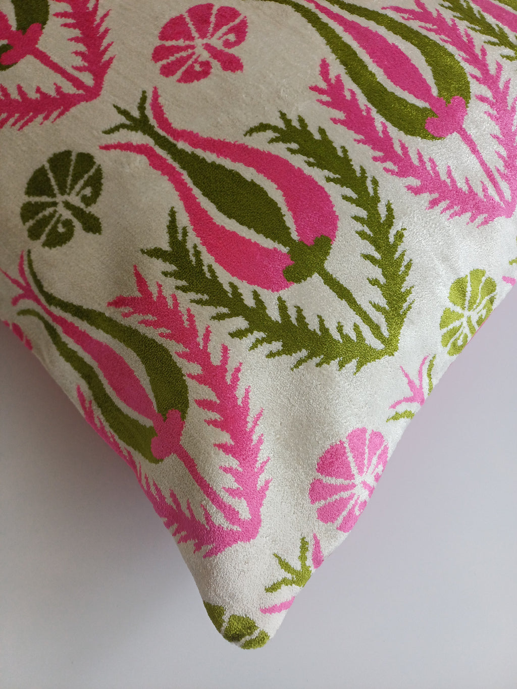 Pink Silk Velvet Tulip Cushion Cover 16''x16'' / 40x40 CM