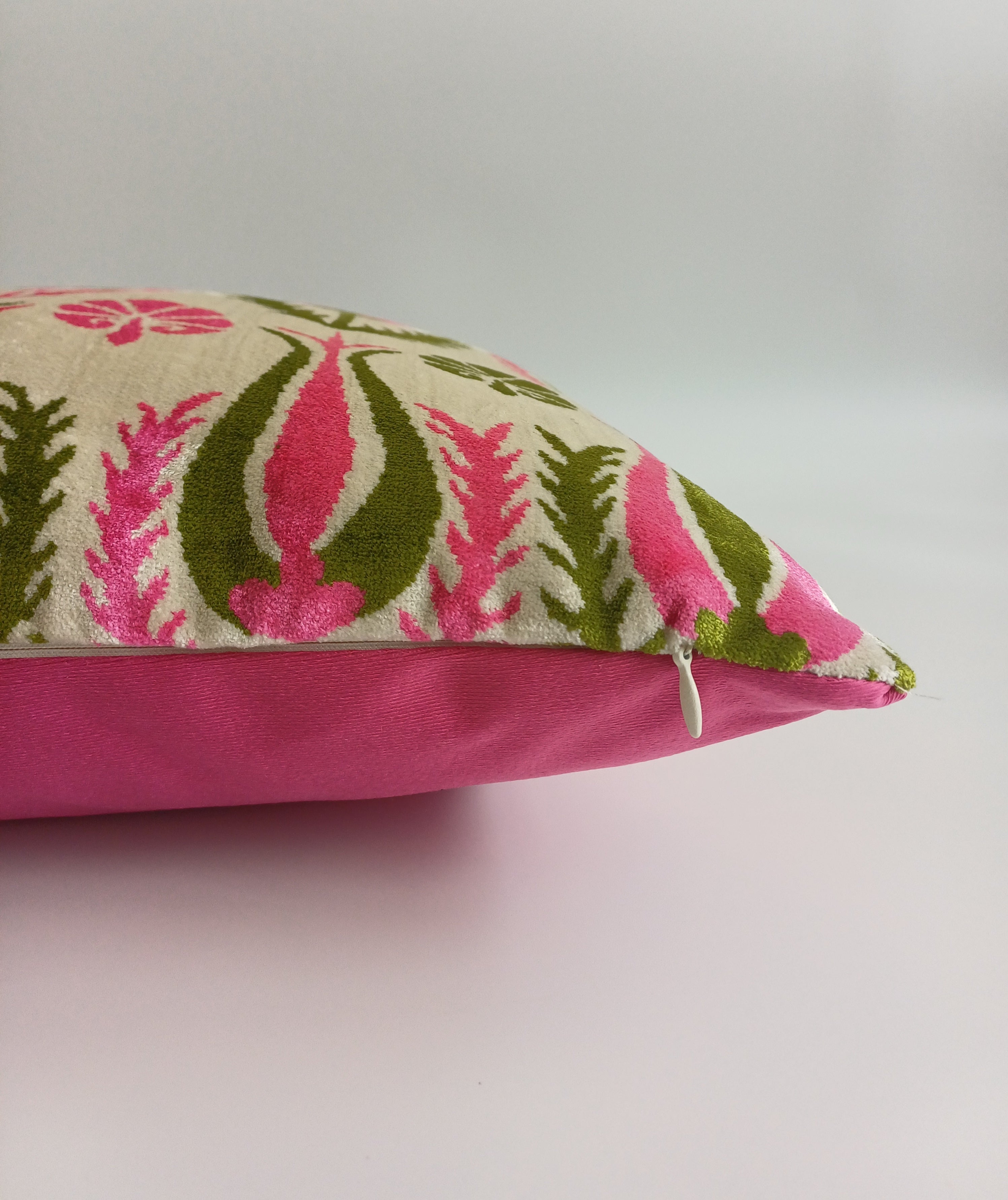 Pink Silk Velvet Tulip Cushion Cover 16''x16'' / 40x40 CM