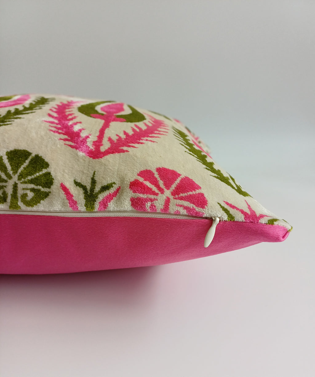 Pink Silk Velvet Tulip Cushion Cover 16''x16'' / 40x40 CM