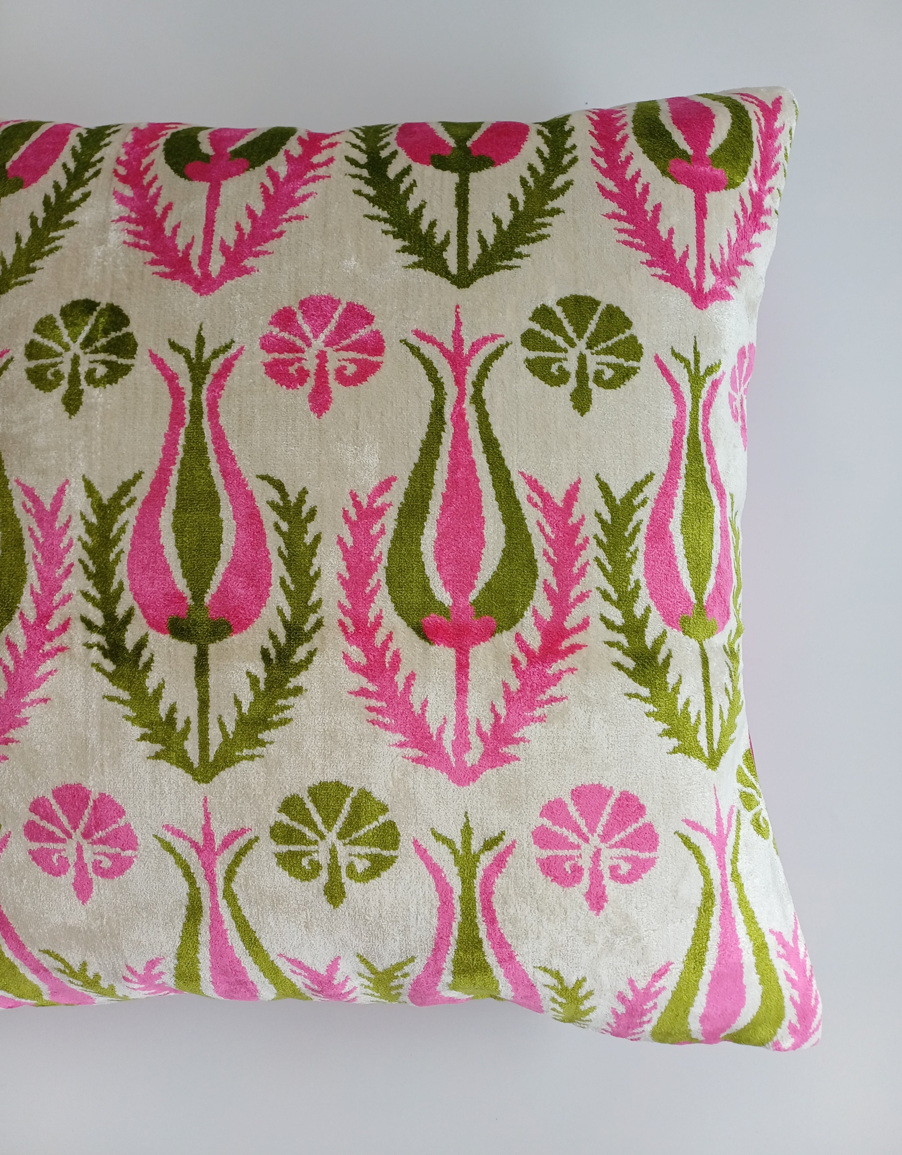 Pink Silk Velvet Tulip Cushion Cover 16''x16'' / 40x40 CM