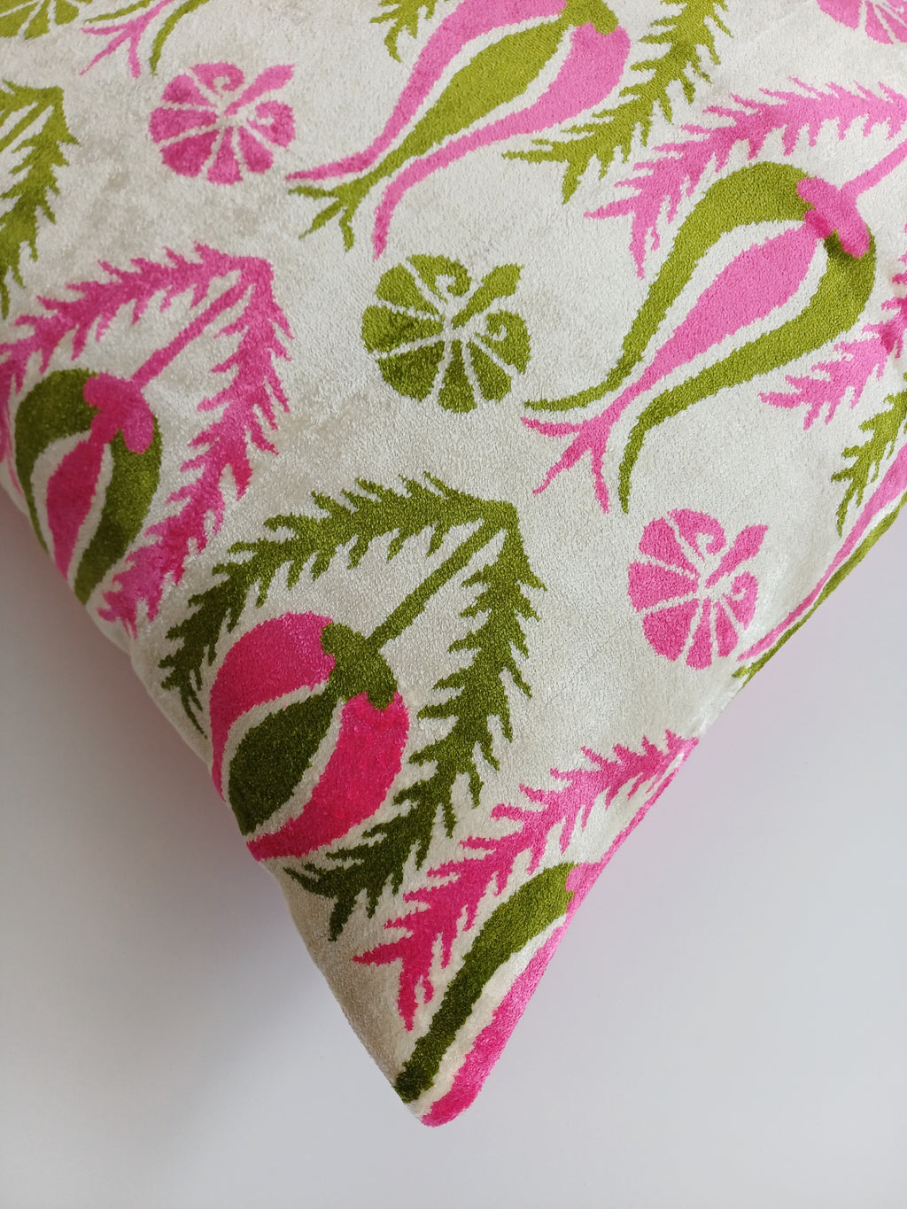 Pink Silk Velvet Tulip Cushion Cover 16''x16'' / 40x40 CM