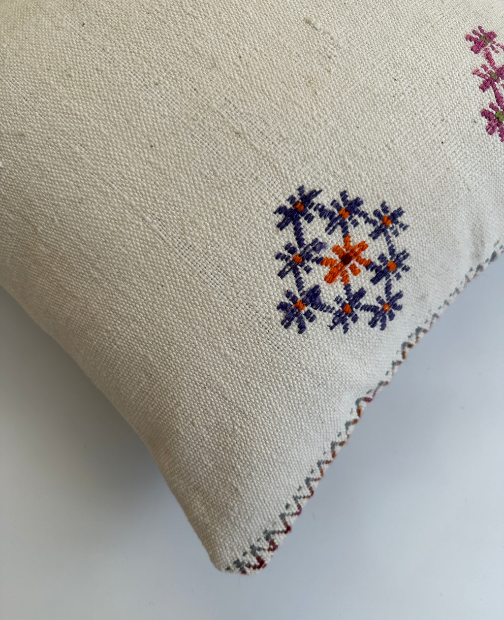 Handmade Textured Cream Turkish Rug Cushion Cover 18''x18'' / 45x44 CM