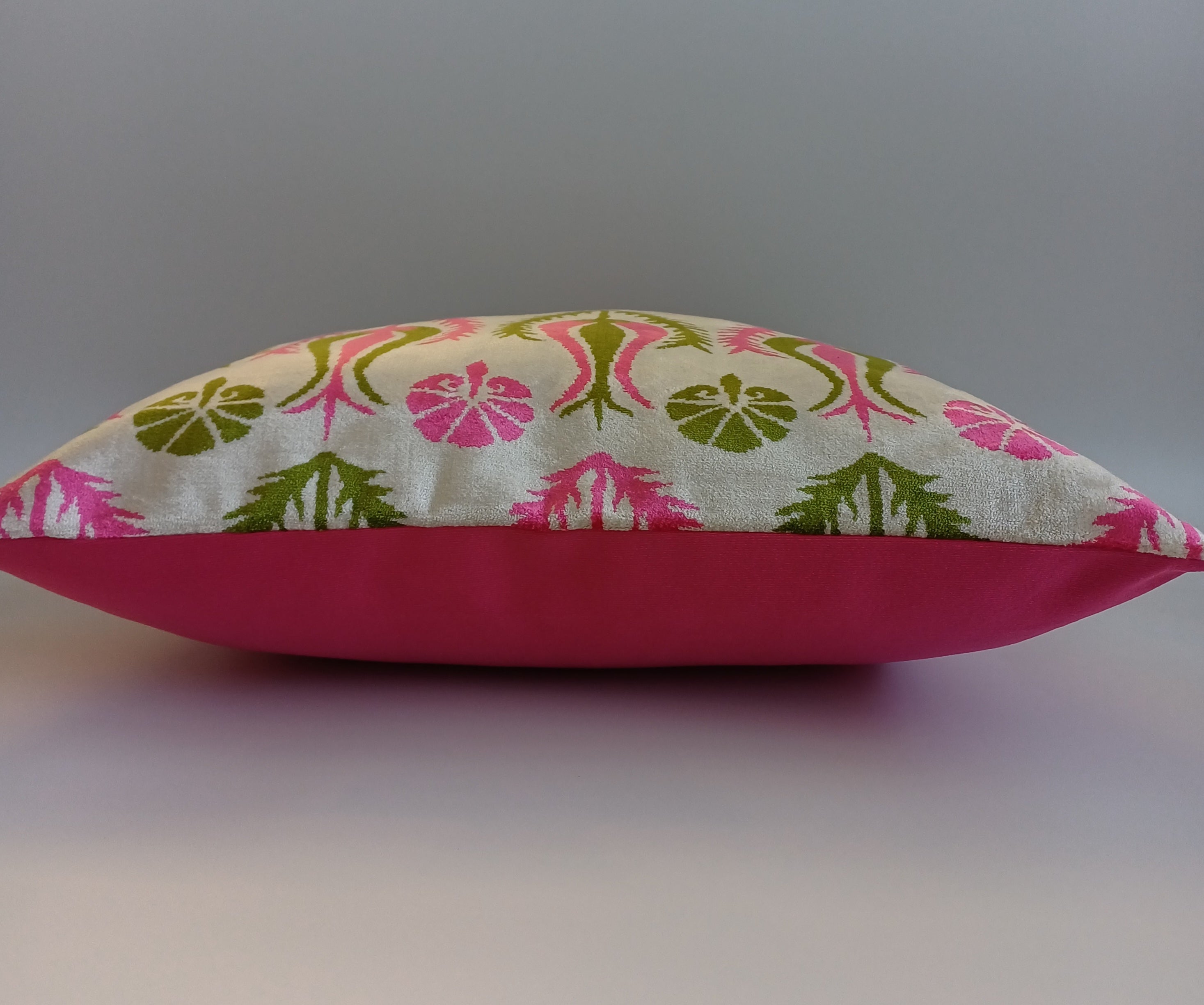 Pink Silk Velvet Tulip Cushion Cover 16''x16'' / 40x40 CM