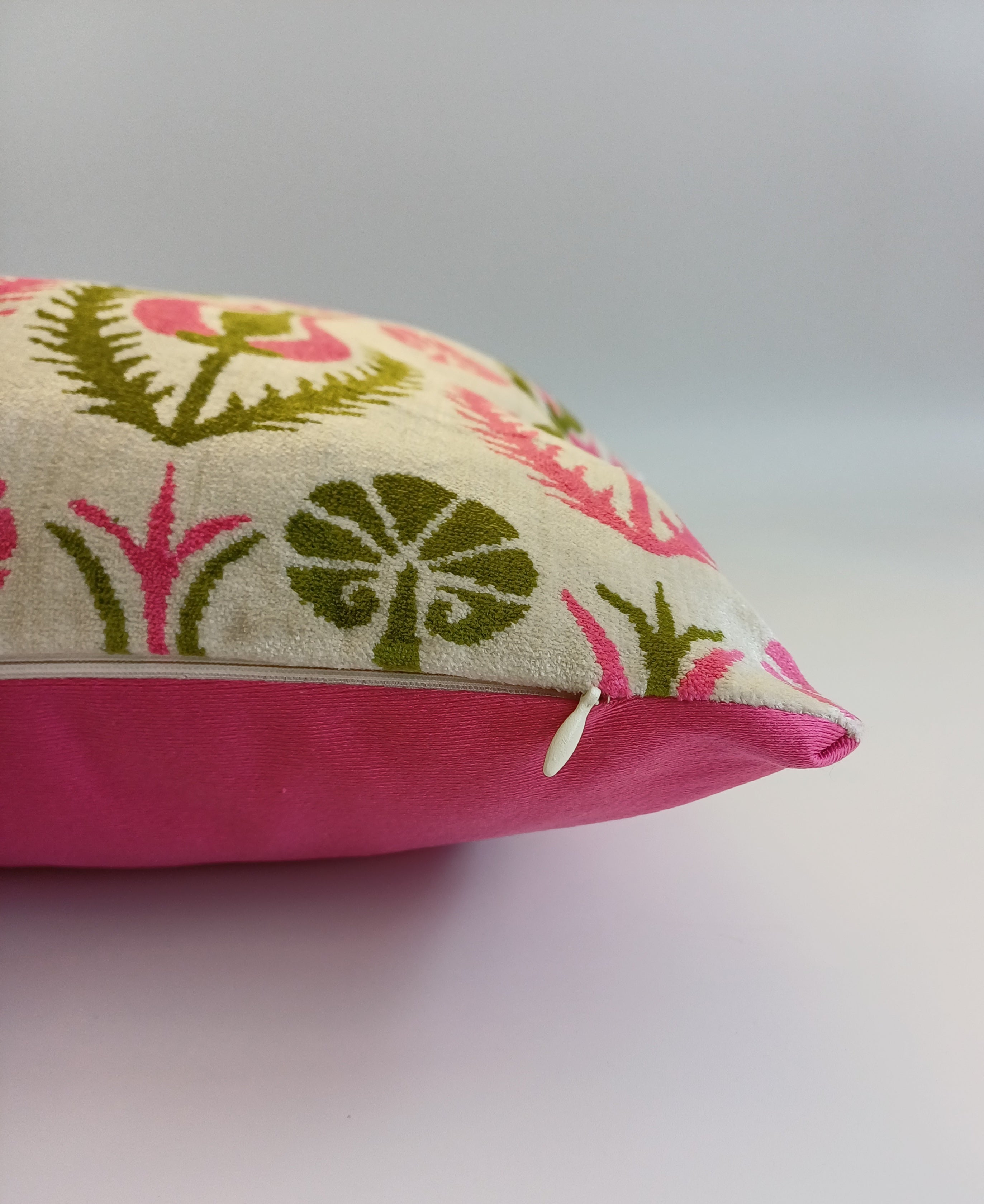 Pink Silk Velvet Tulip Cushion Cover 16''x16'' / 40x40 CM
