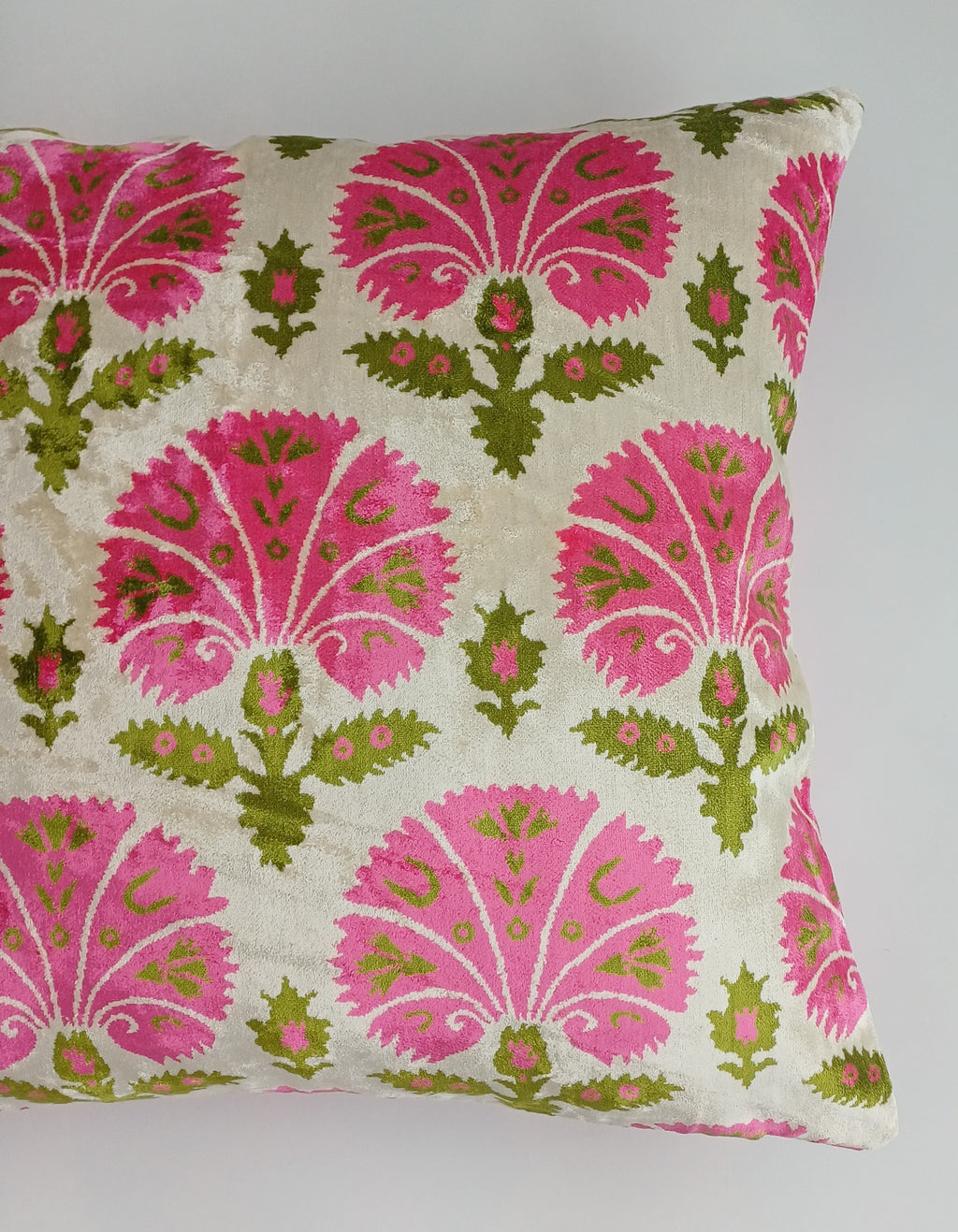 Pink Carnations Velvet Cushion Cover 20''x20'' / 50x50 CM
