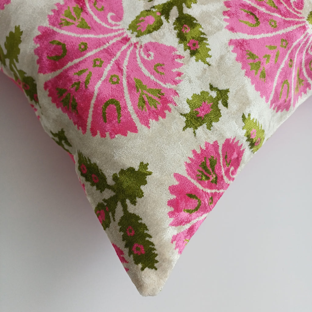 Pink Carnations Velvet Cushion Cover 20''x20'' / 50x50 CM