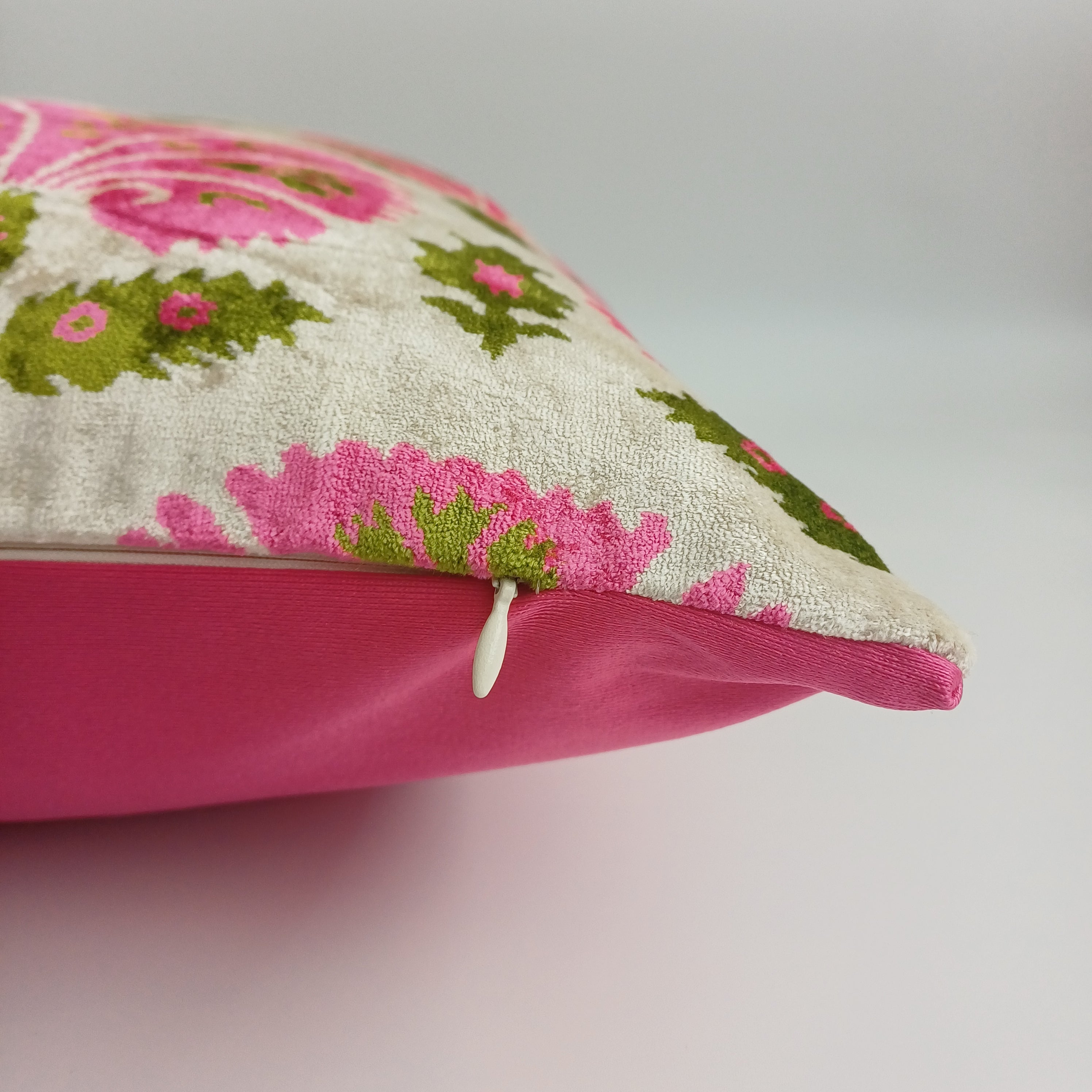Pink Carnations Velvet Cushion Cover 20''x20'' / 50x50 CM