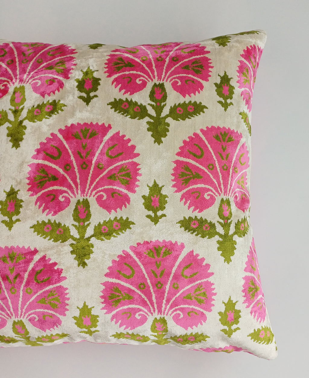 Pink Carnations Velvet Cushion Cover 20''x20'' / 50x50 CM