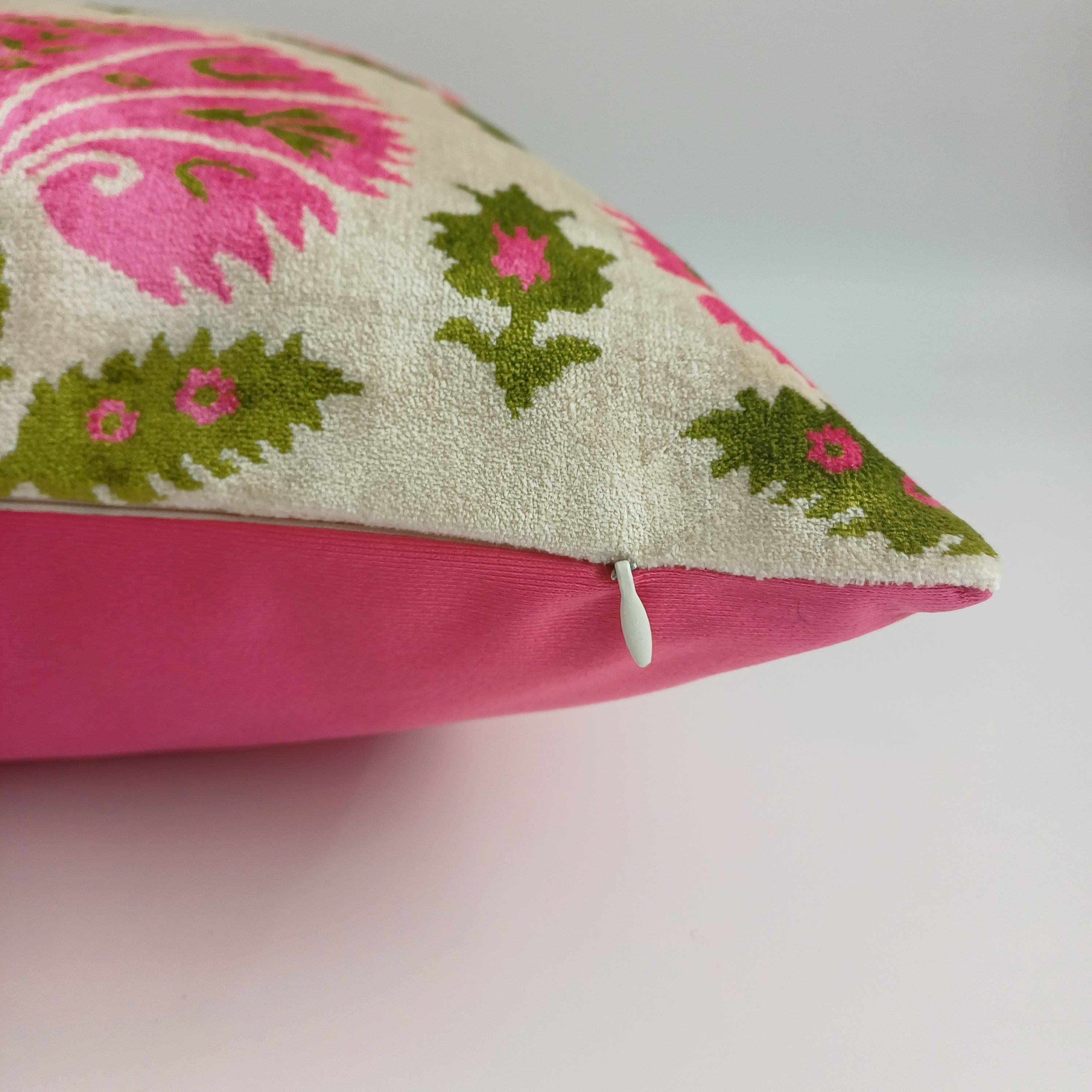 Pink Carnations Velvet Cushion Cover 20''x20'' / 50x50 CM