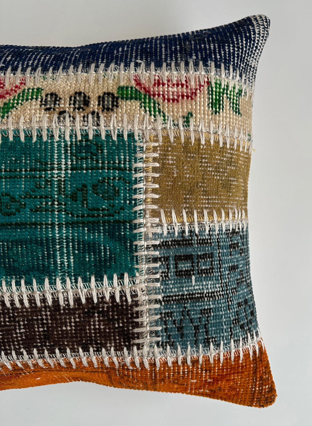 Handmade Patchwork Multicolour Turkish Rug Cushion Cover 18''x18'' / 44x43 CM