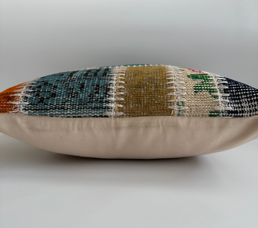 Handmade Patchwork Multicolour Turkish Rug Cushion Cover 18''x18'' / 44x43 CM