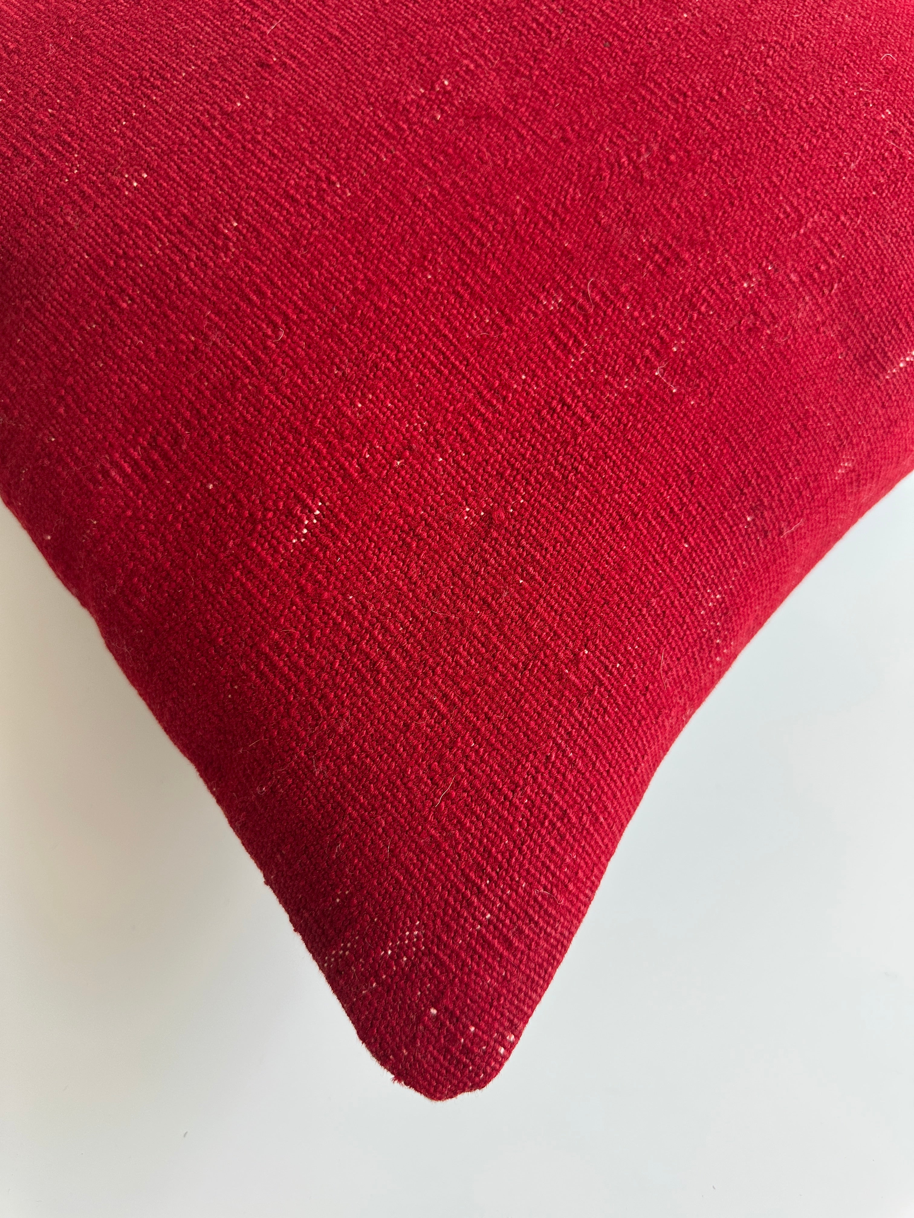 Textured Red Turkish Rug Cushion Cover 16''x16'' / 40x40 CM