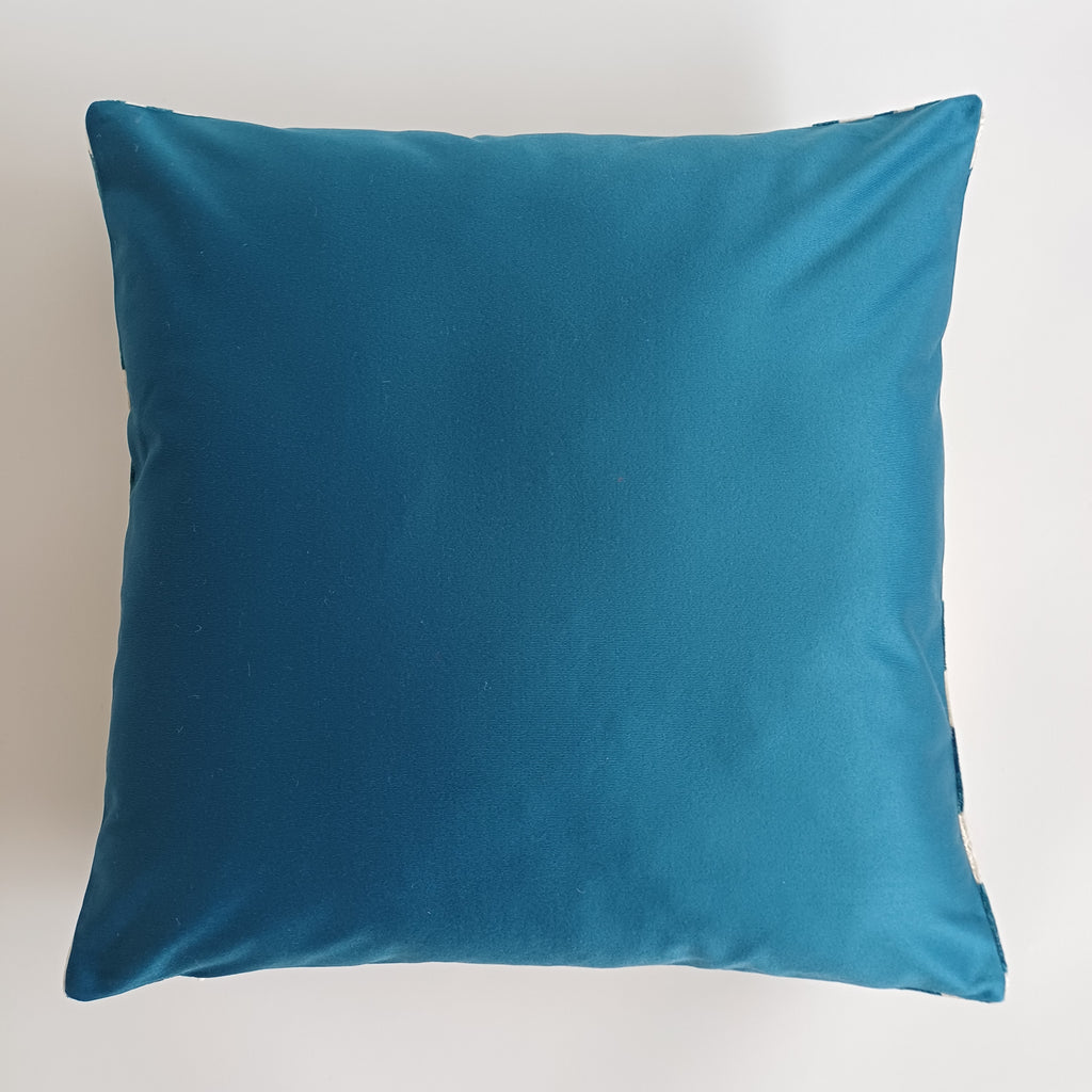 Turquoise Flame Velvet Cushion Cover 20''x20'' / 50x49 CM