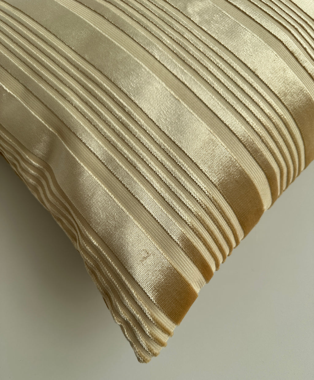 Silk Cushion Cover 18''x18'' / 45x45 CM