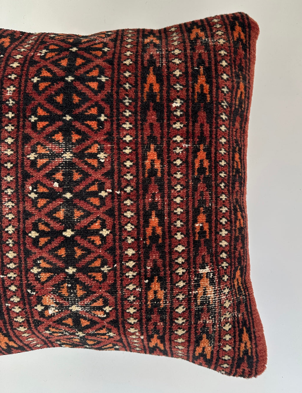 Carpet Cushion Cover 16''x16'' / 41x40 CM