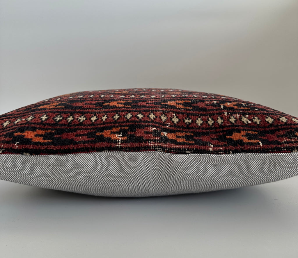 Carpet Cushion Cover 16''x16'' / 41x40 CM
