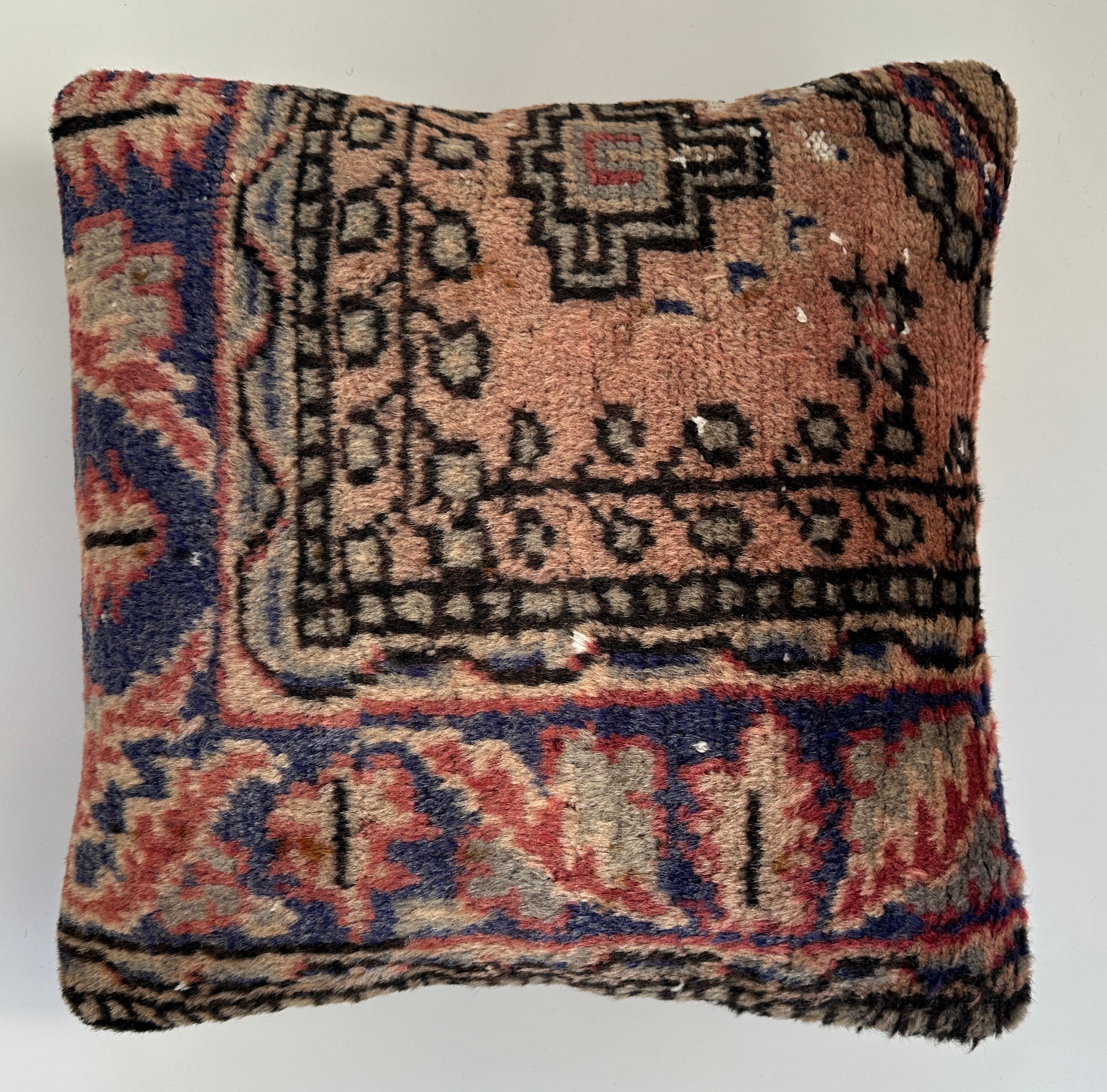 Carpet Cushion Cover 16''x16'' / 40x39 CM