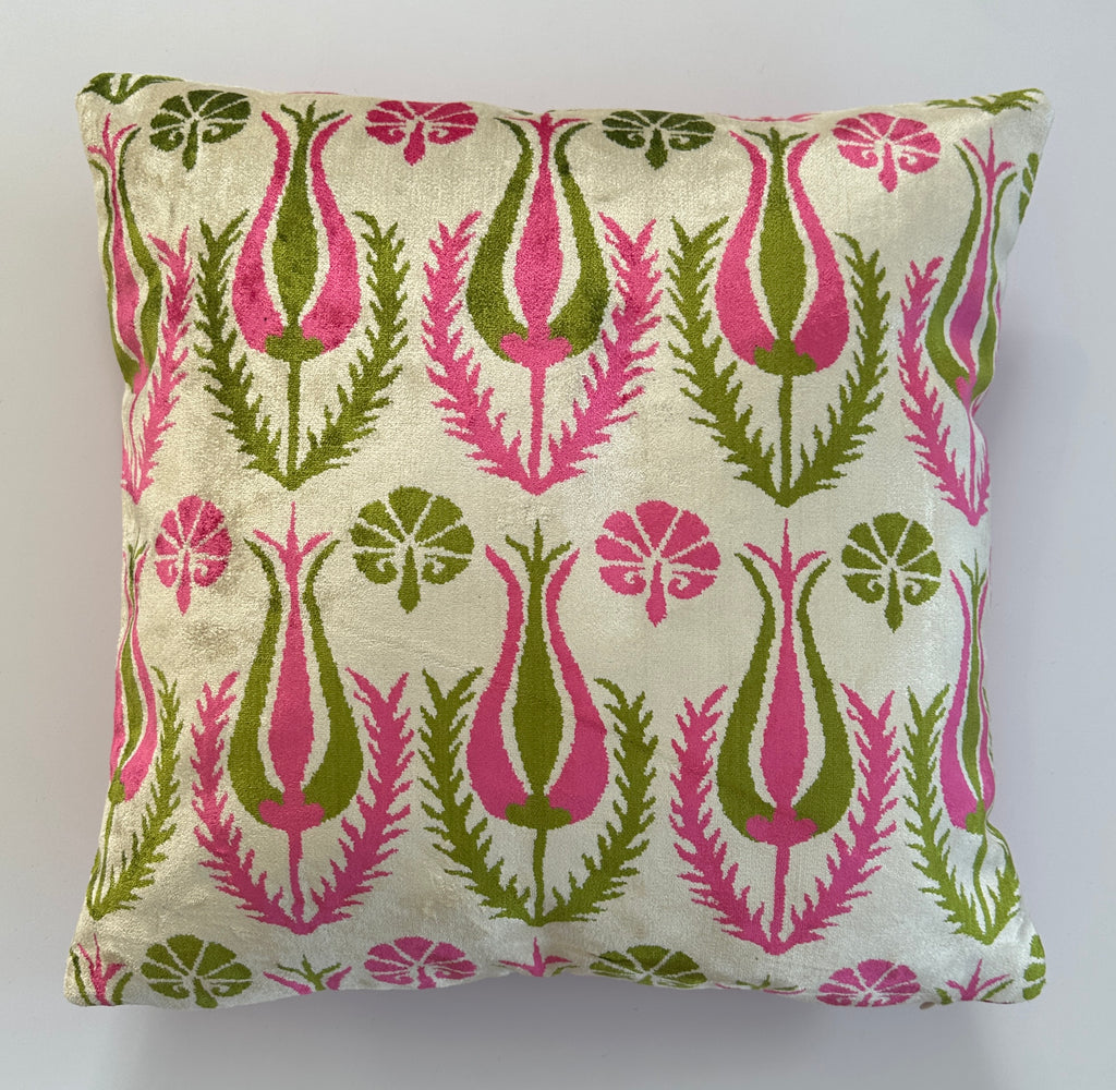 Pink Tulip Velvet Cushion Cover 20''x20'' / 50x50 CM