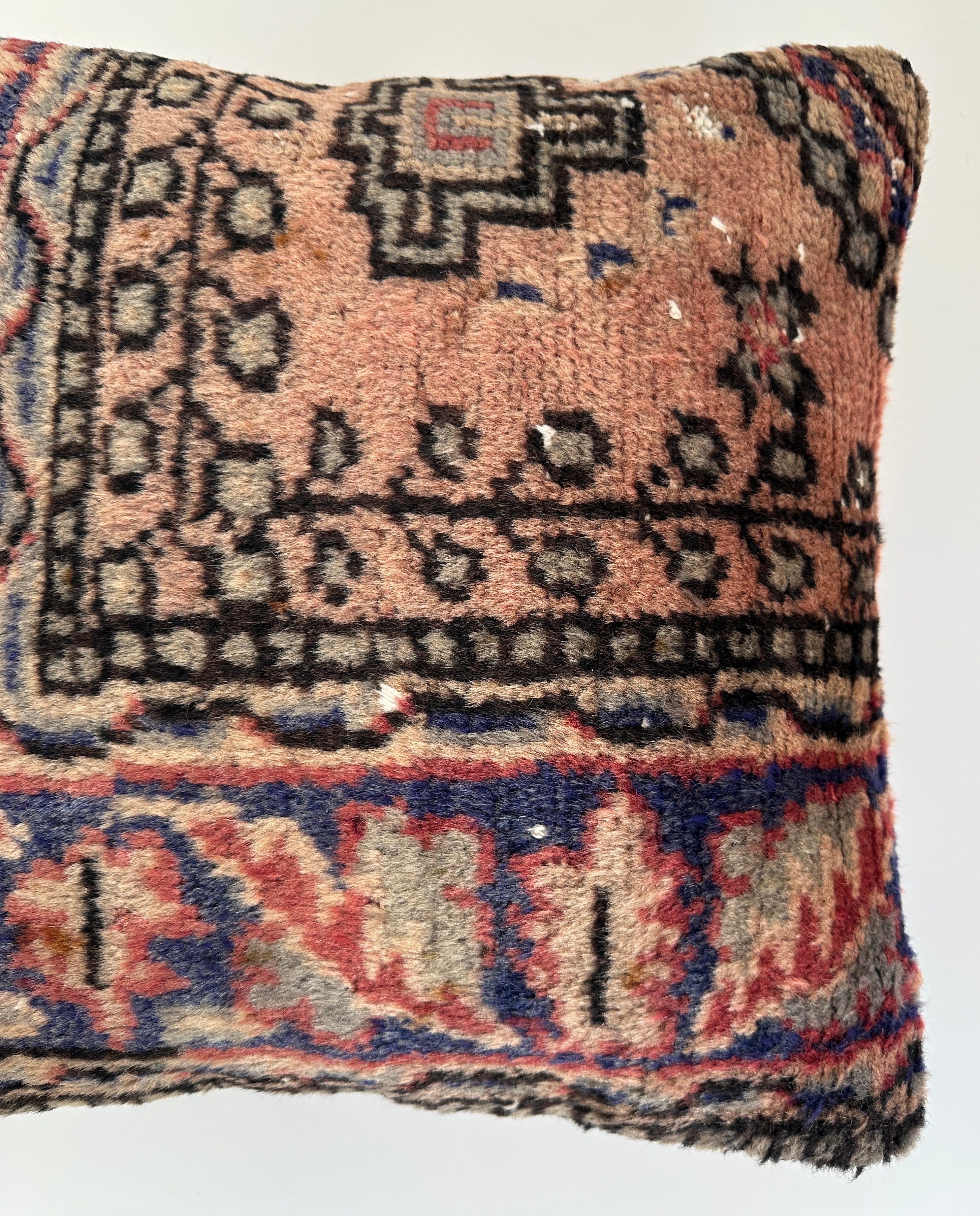 Carpet Cushion Cover 16''x16'' / 40x39 CM