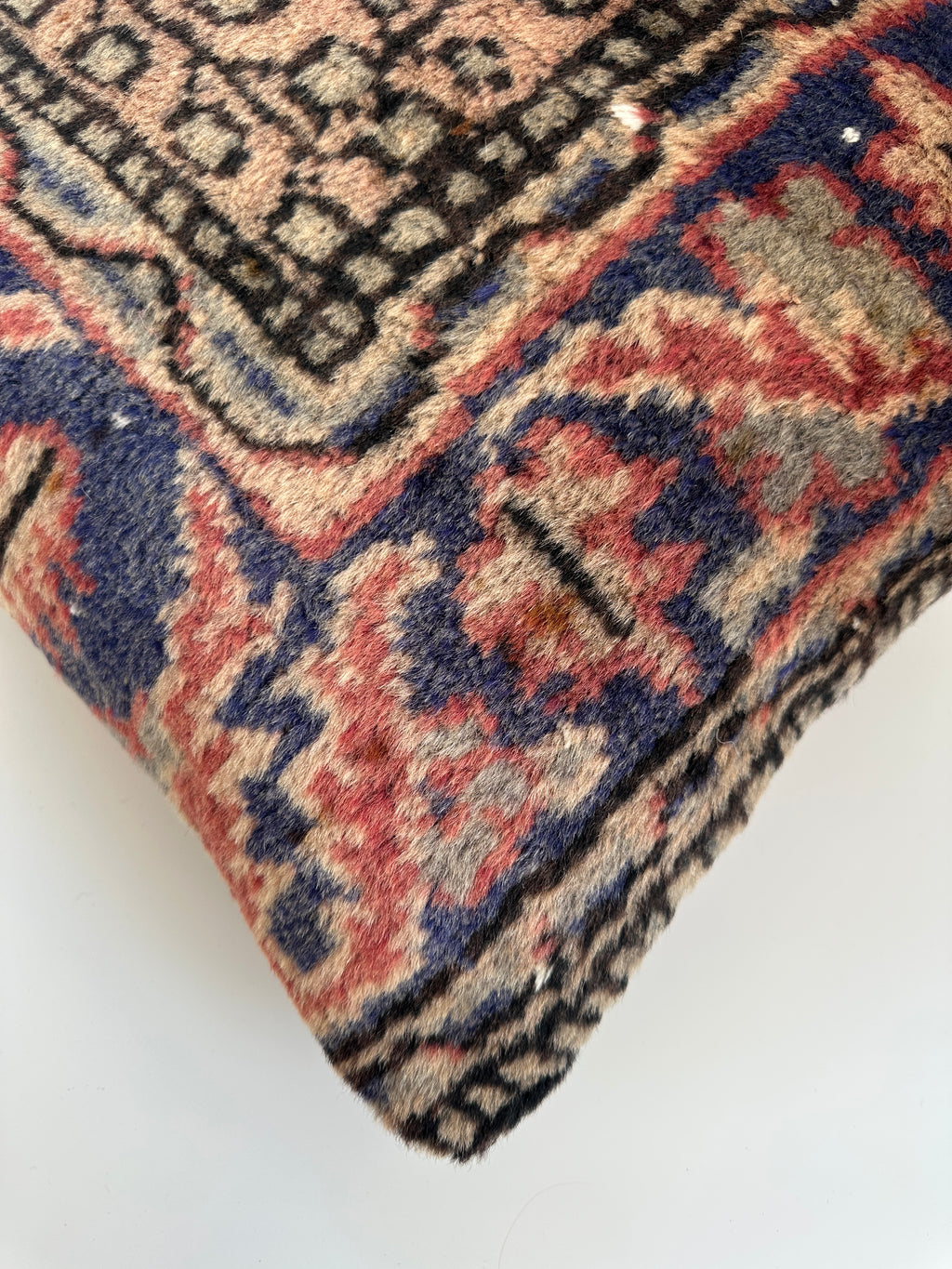 Carpet Cushion Cover 16''x16'' / 40x39 CM