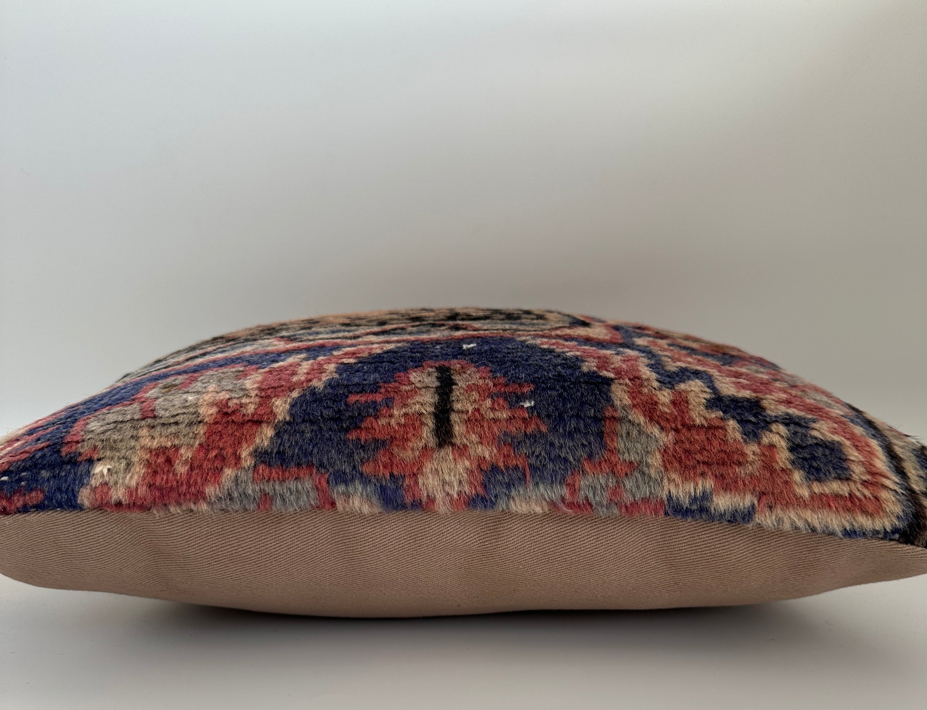 Carpet Cushion Cover 16''x16'' / 40x39 CM