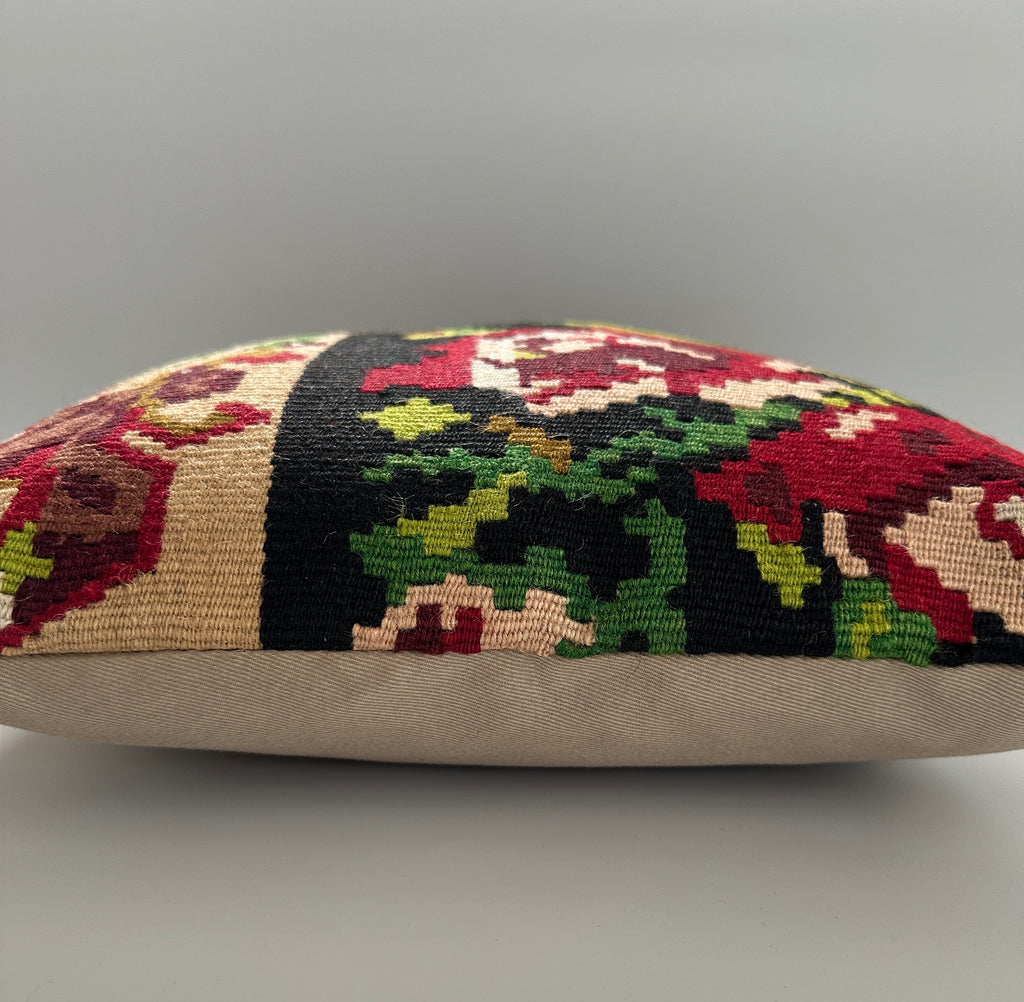 Floral Handmade Turkish Rug Cushion Cover 16''x16'' / 42x40 CM