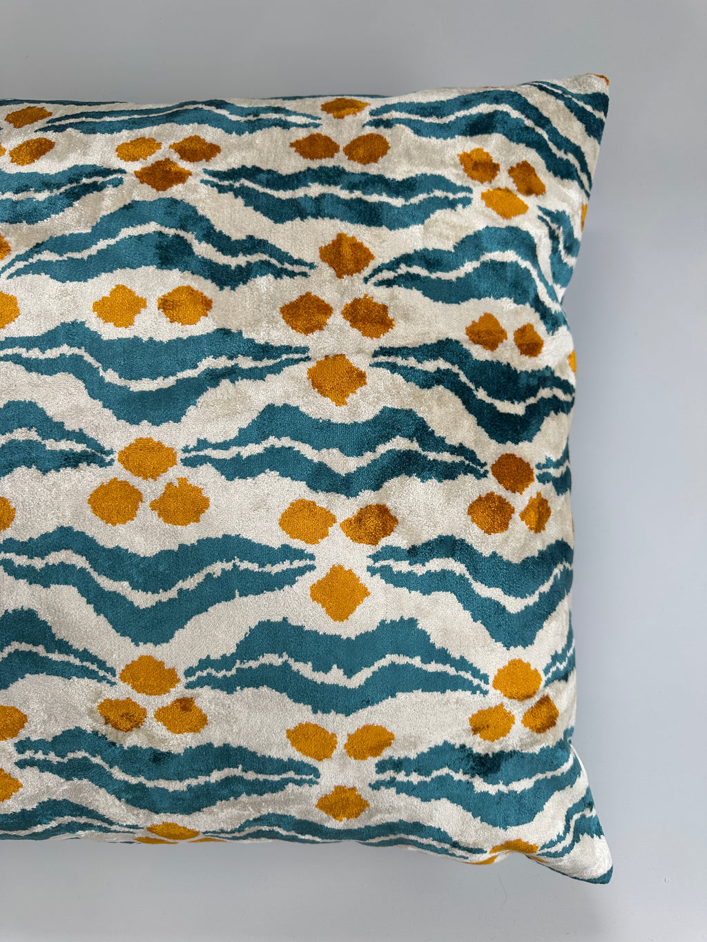 Chintamani Turquoise Velvet Cushion Cover 16''x16'' / 40x40 CM