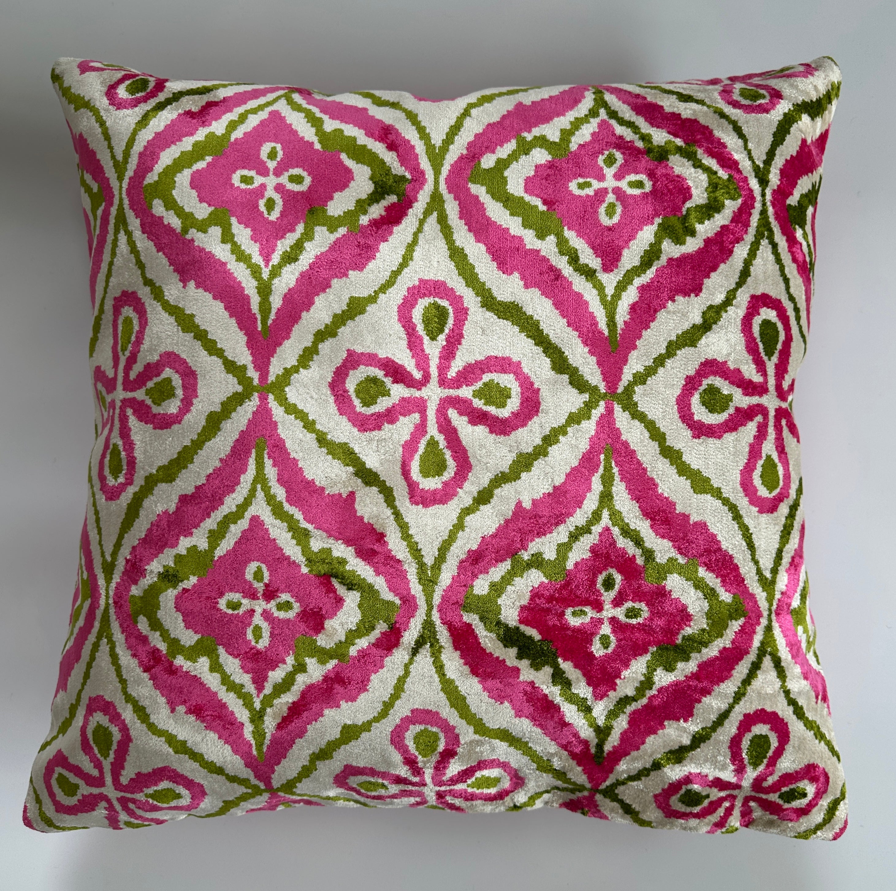 Pink Silk Velvet Cushion Cover 20''x20'' / 50x50 CM