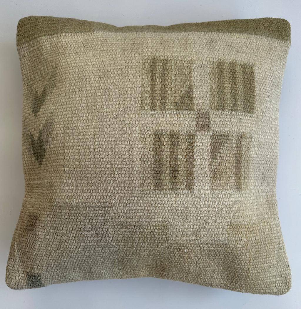 Handmade Textured Cream Turkish Rug Cushion Cover 18''x18'' / 44x43 CM