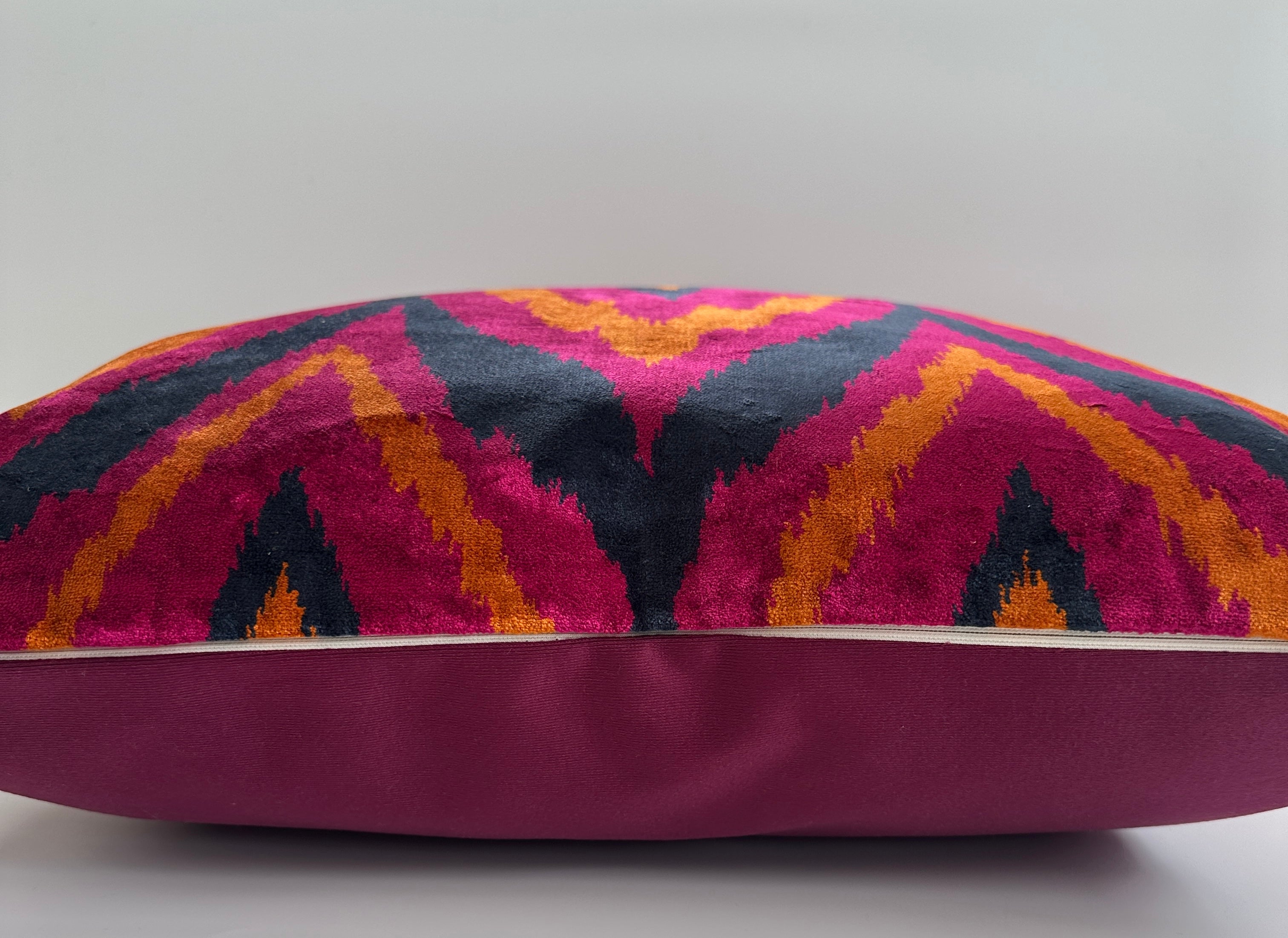 Silk Velvet Cushion Cover 16''x16'' / 40x40 CM