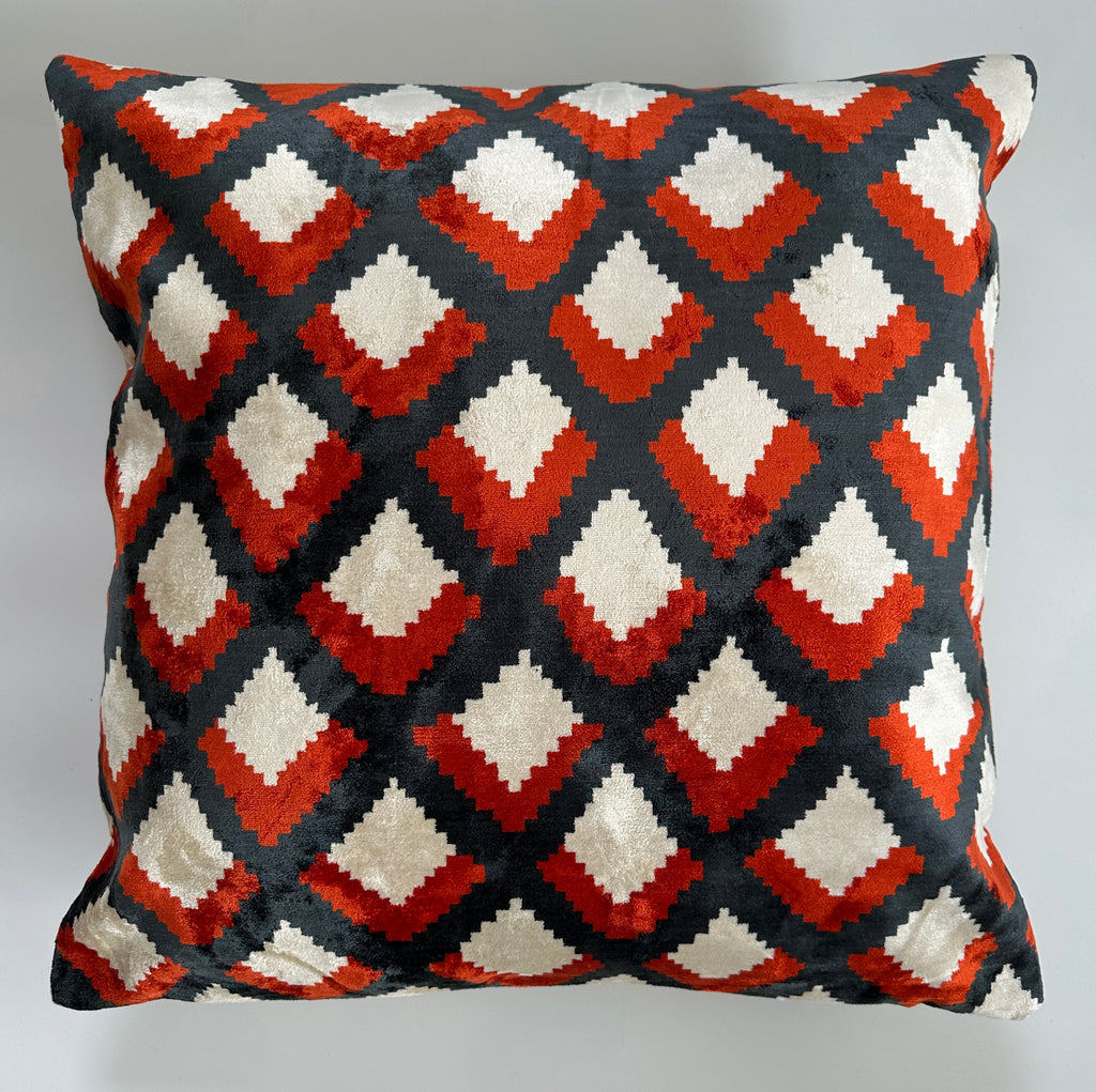 Aztec Diamond Velvet Cushion Cover 20''x20'' / 50x50 CM