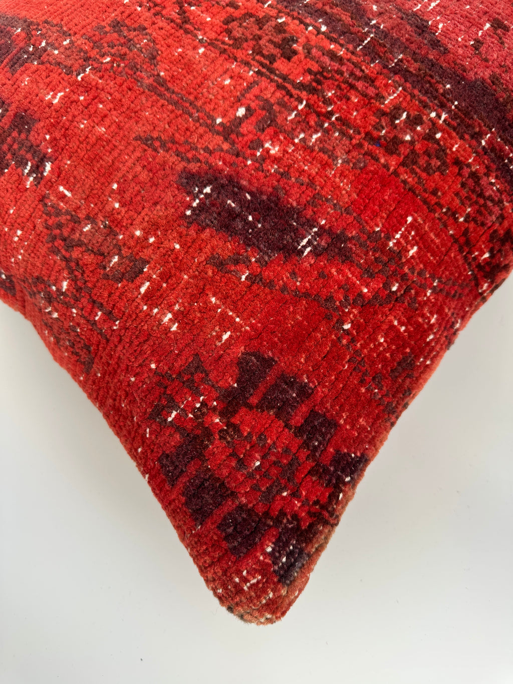 Handmade Red Carpet Cushion Cover 16''x16'' / 40x40 CM