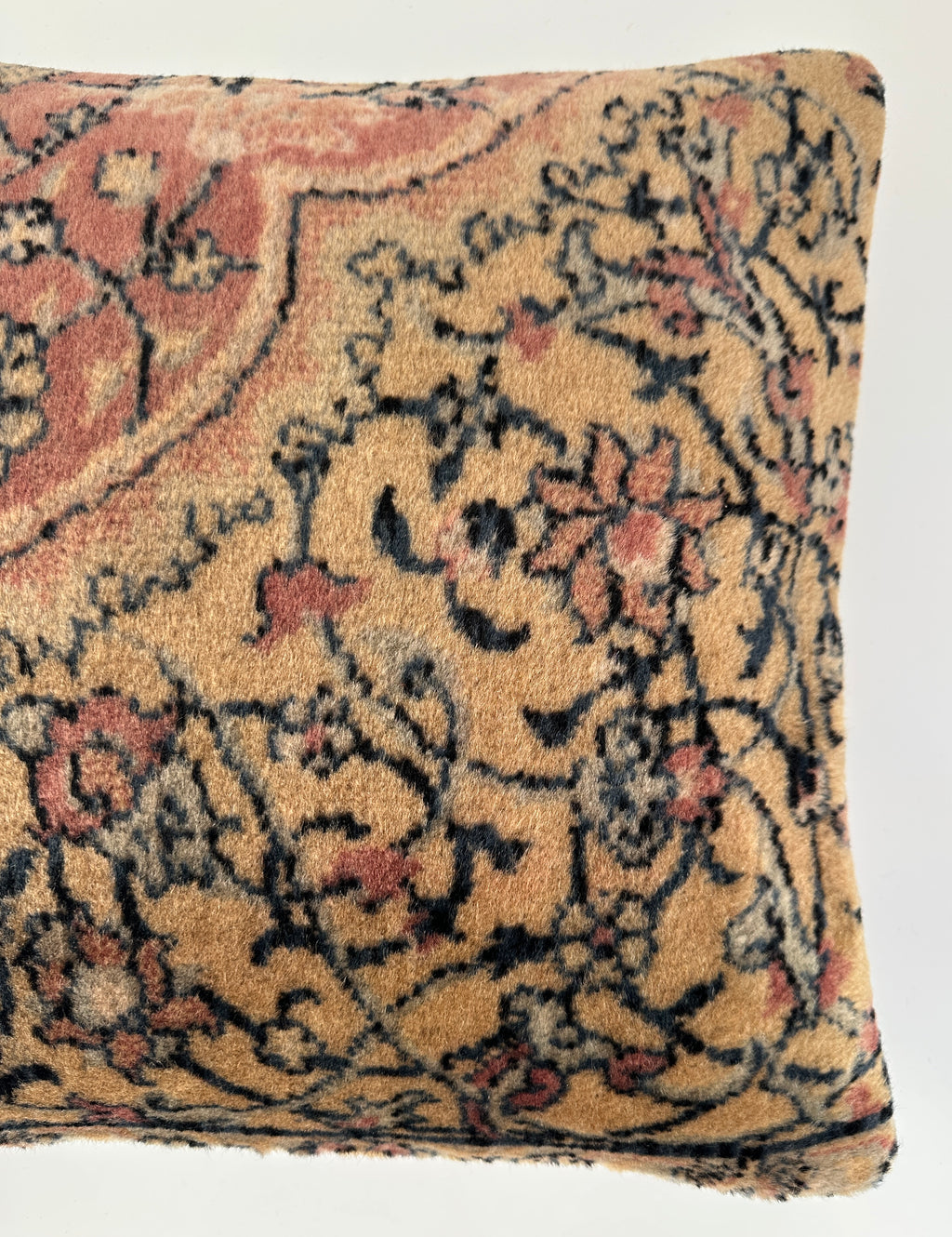 Handmade Floral Carpet Cushion Cover 16''x16'' / 40x39 CM