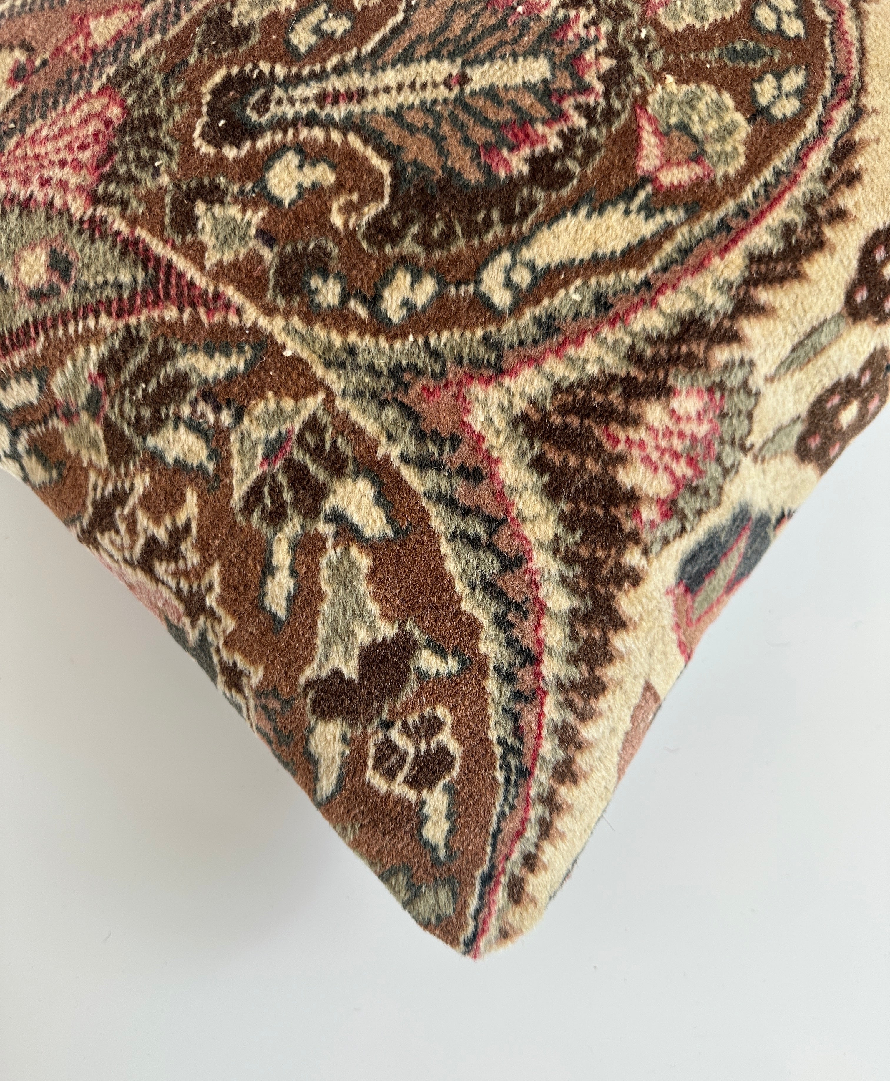 Floral Carpet Cushion Cover 16''x16'' / 41x40 CM