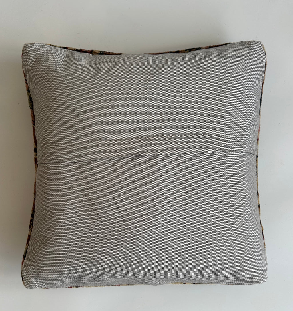 Floral Carpet Cushion Cover 16''x16'' / 41x40 CM