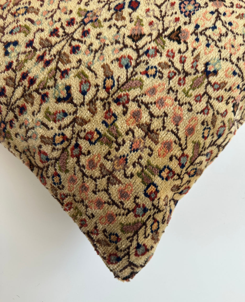 Handmade Carpet Cushion Cover 16''x16'' / 41x41 CM