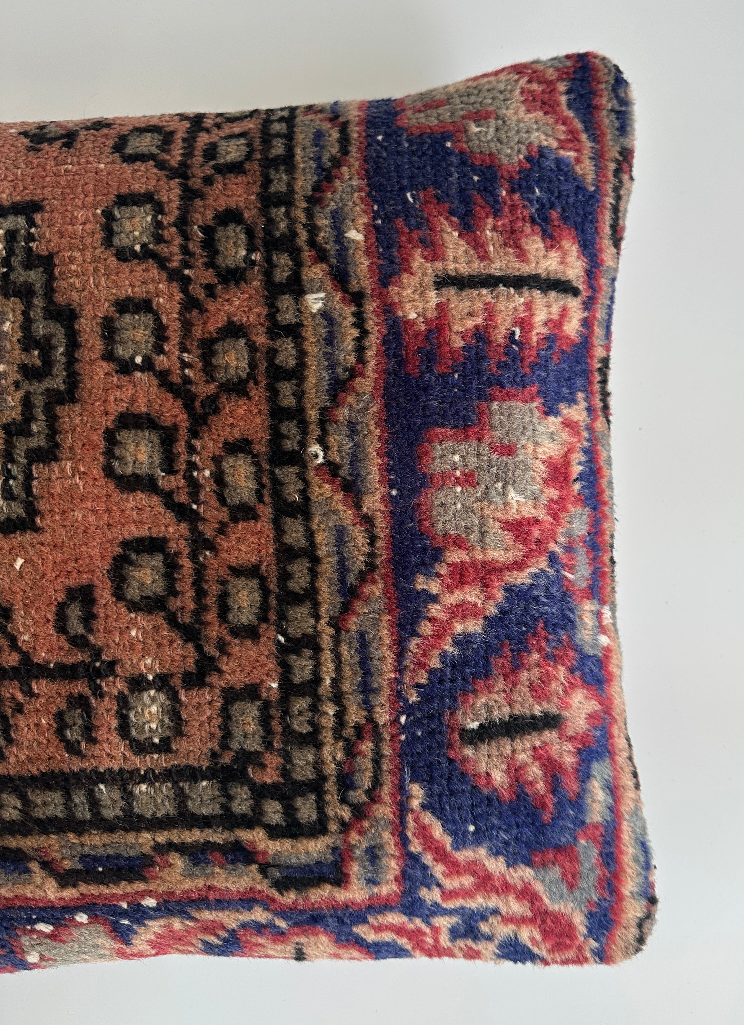 Carpet Cushion Cover 16''x16'' / 40x40 CM