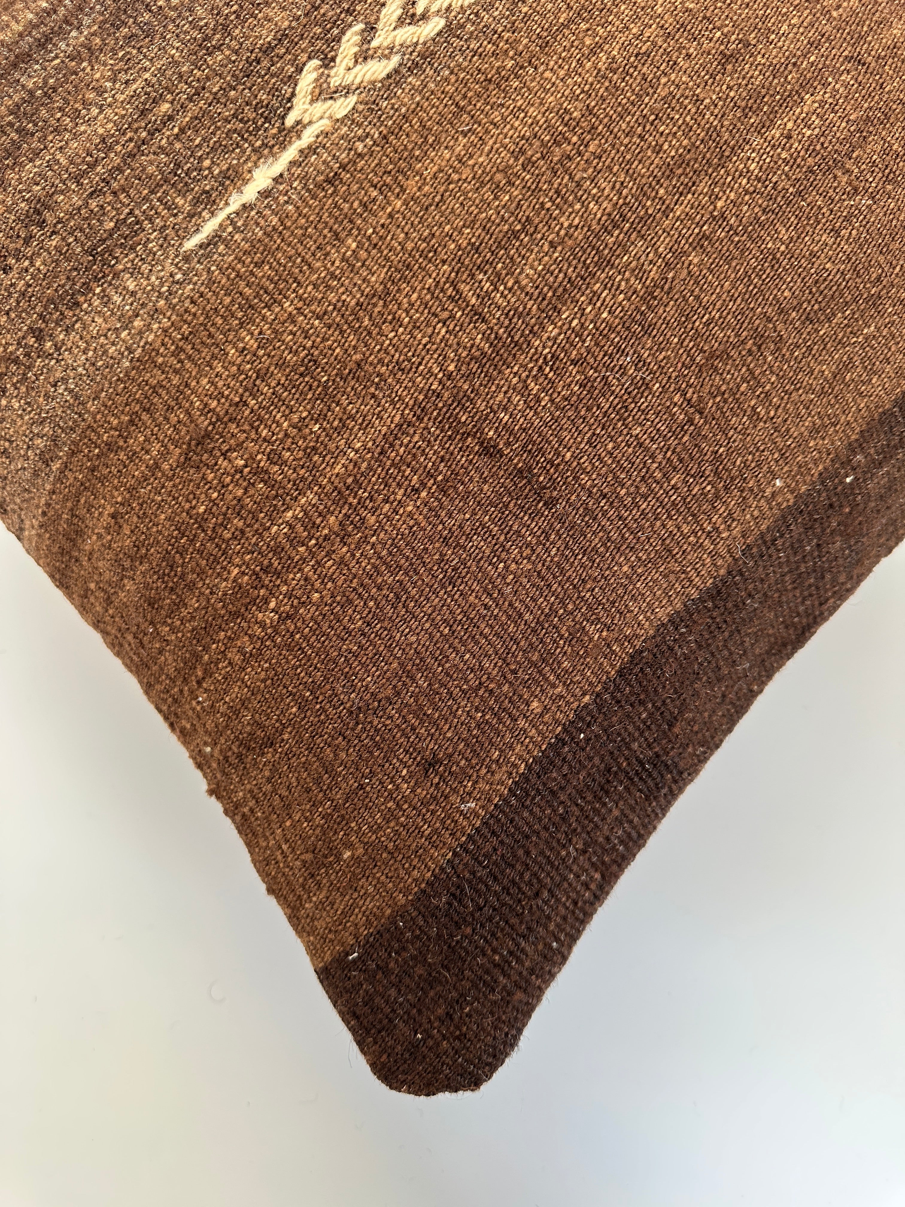 Handmade Textured Brown Turkish Rug Cushion Cover 18''x18'' / 45x44 CM