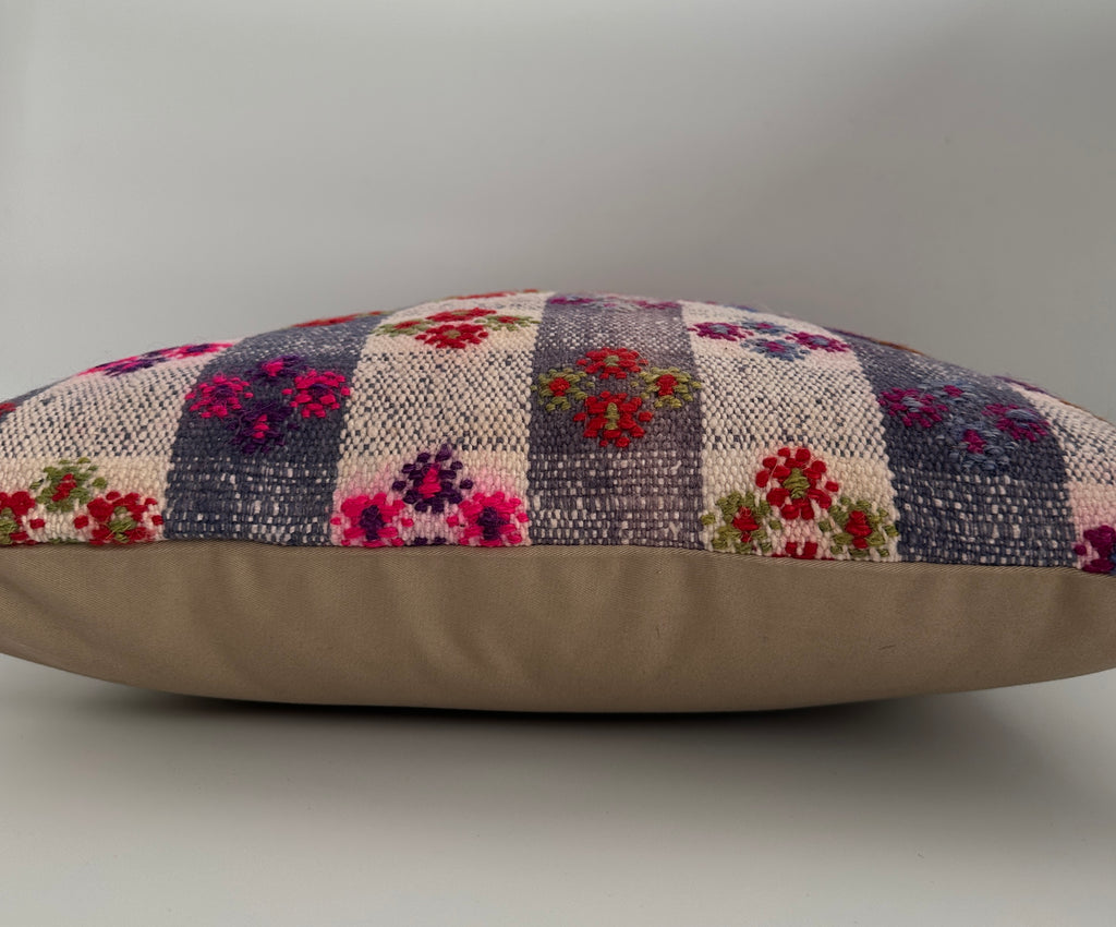 Handmade Chintamani Multicolour Turkish Rug Cushion Cover 18''x18'' / 45x44 CM