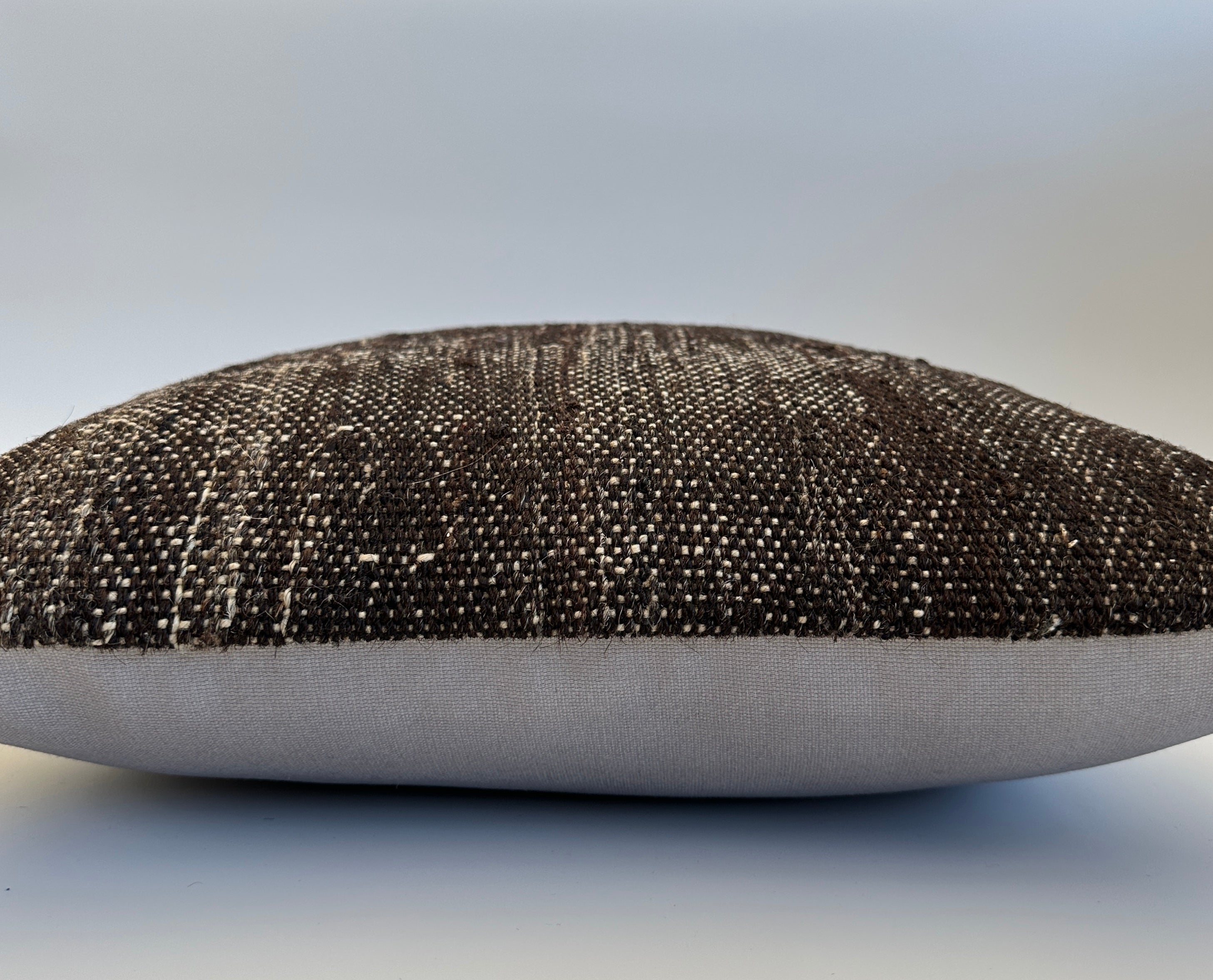 Textured Charcoal Turkish Rug Cushion Cover 16''x16'' / 42x41 CM