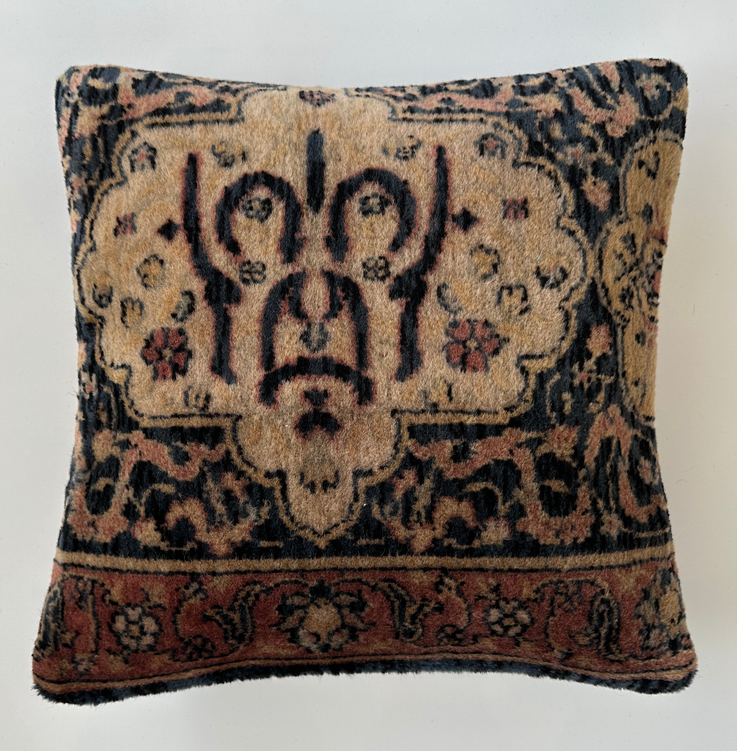 Carpet Cushion Cover 16''x16'' / 41x40 CM