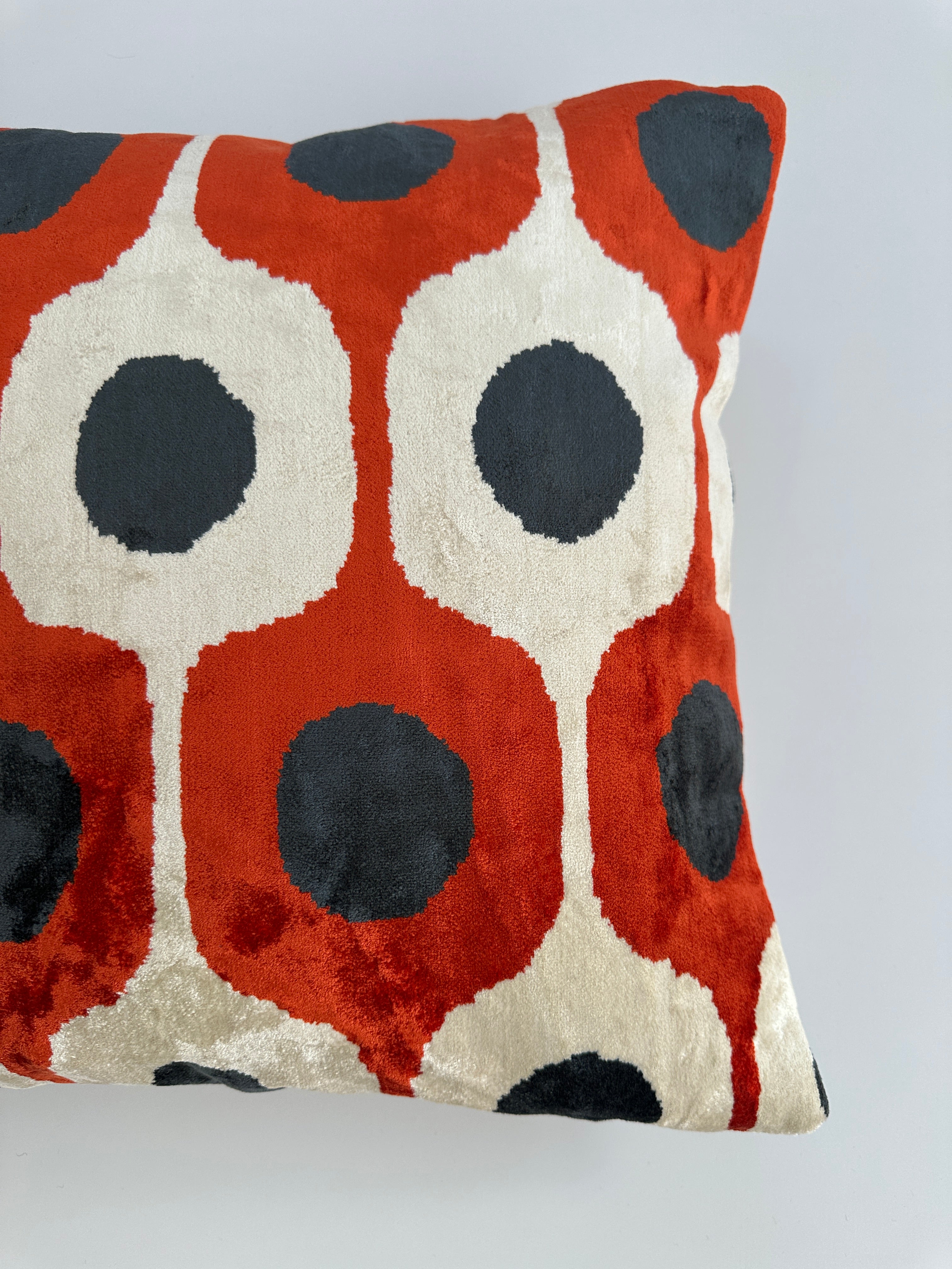 Velvet Cushion Cover 20''x20'' / 50x50 CM