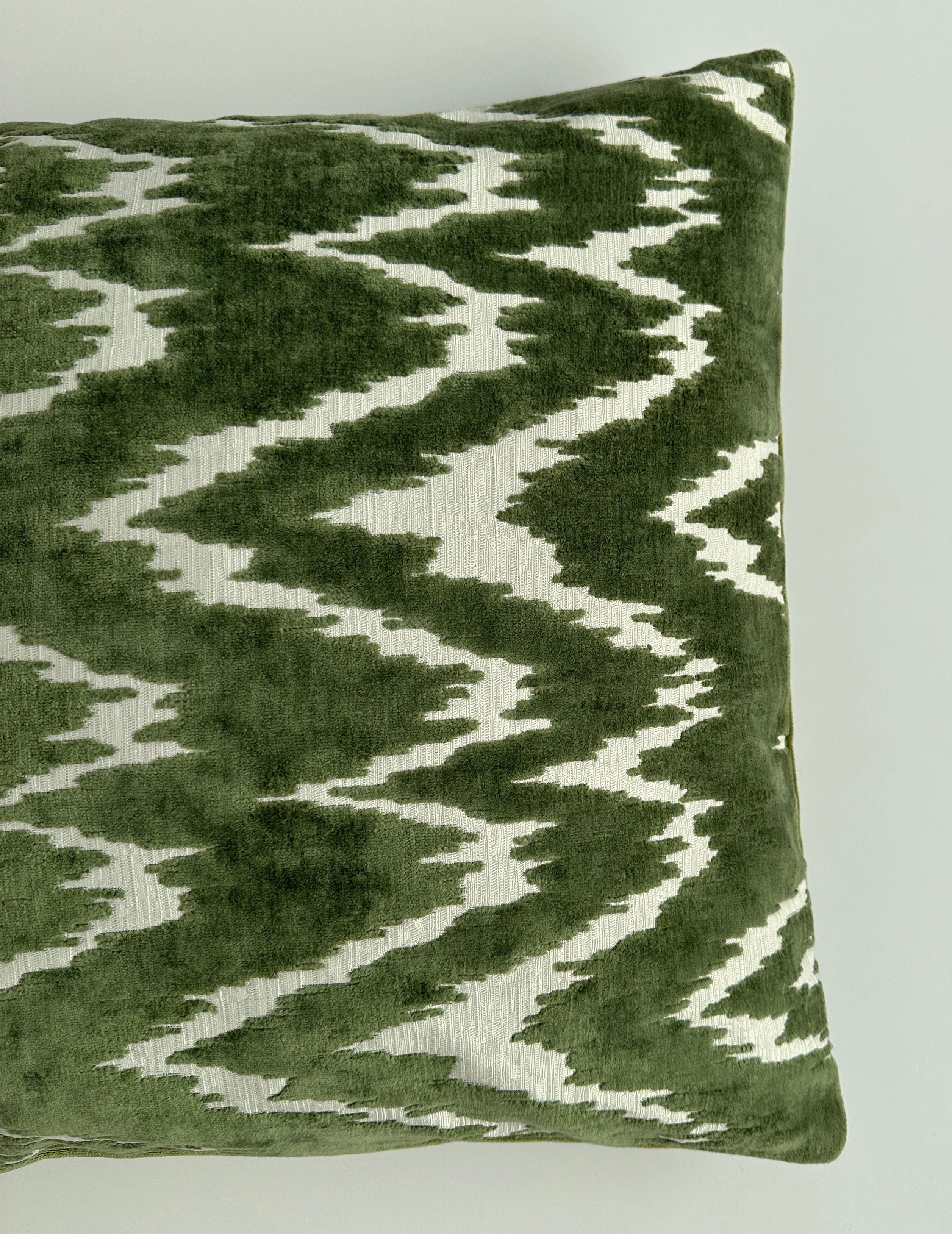 Silk Cushion Cover 18''x18'' / 45x45 CM