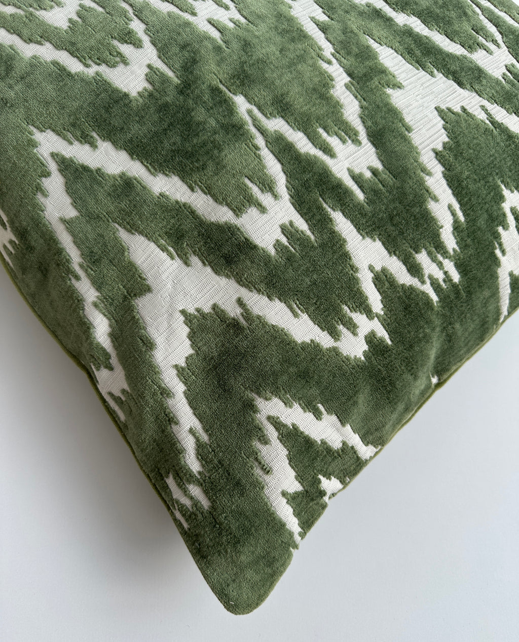 Silk Cushion Cover 18''x18'' / 45x45 CM