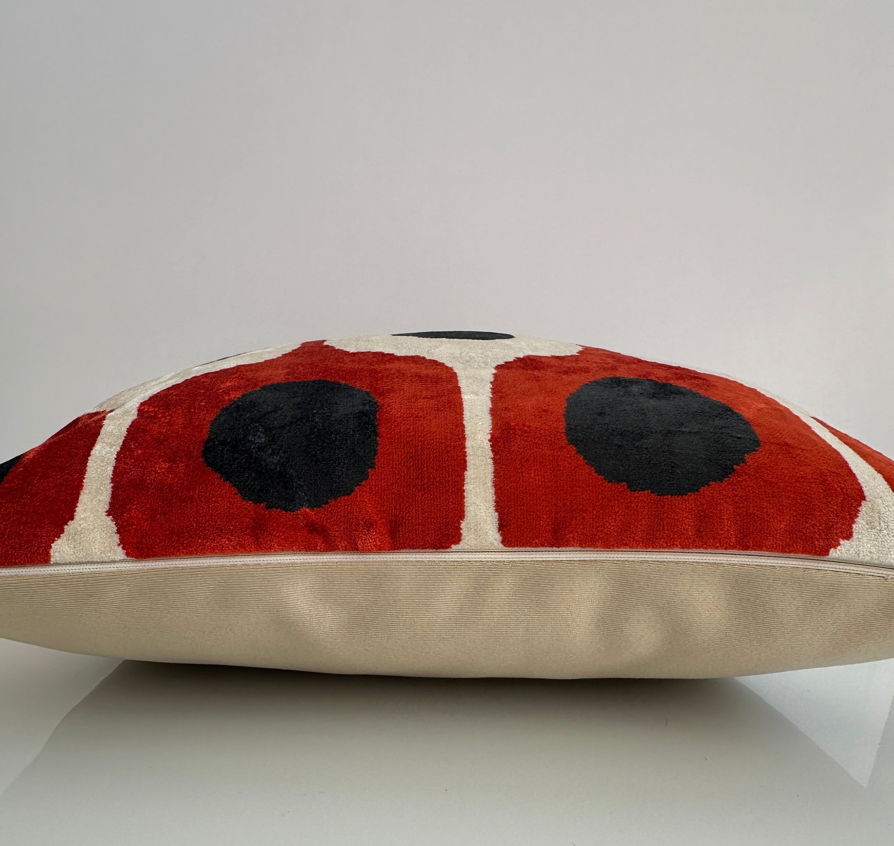 Velvet Cushion Cover 20''x20'' / 50x50 CM