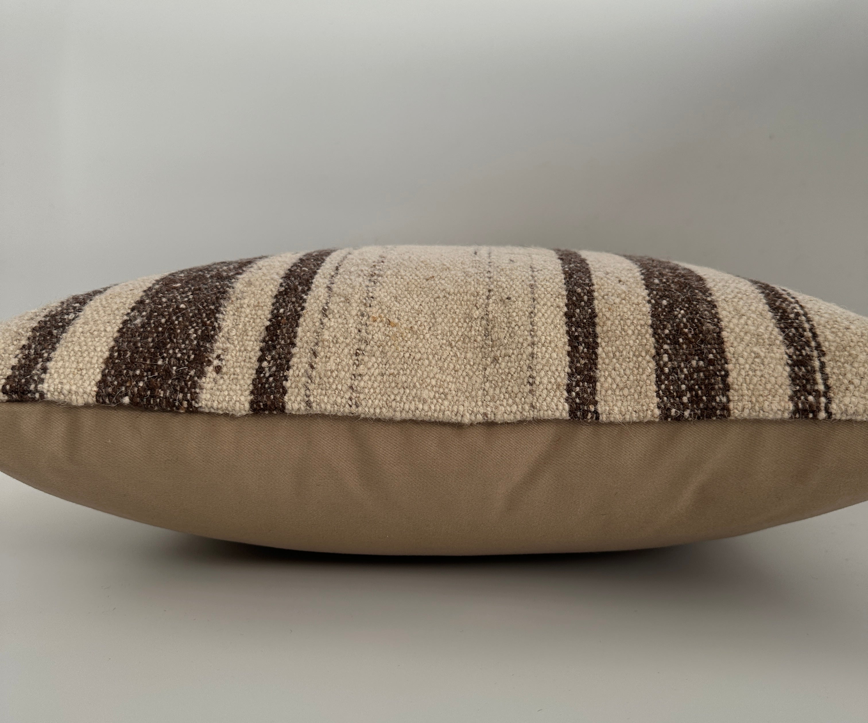 Handmade Striped Textured Grey Turkish Rug Cushion Cover 18''x18'' / 45x45 CM