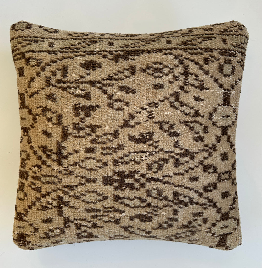 Handmade Beige Floral Rug Cushion Cover 16''x16'' / 40x40 CM