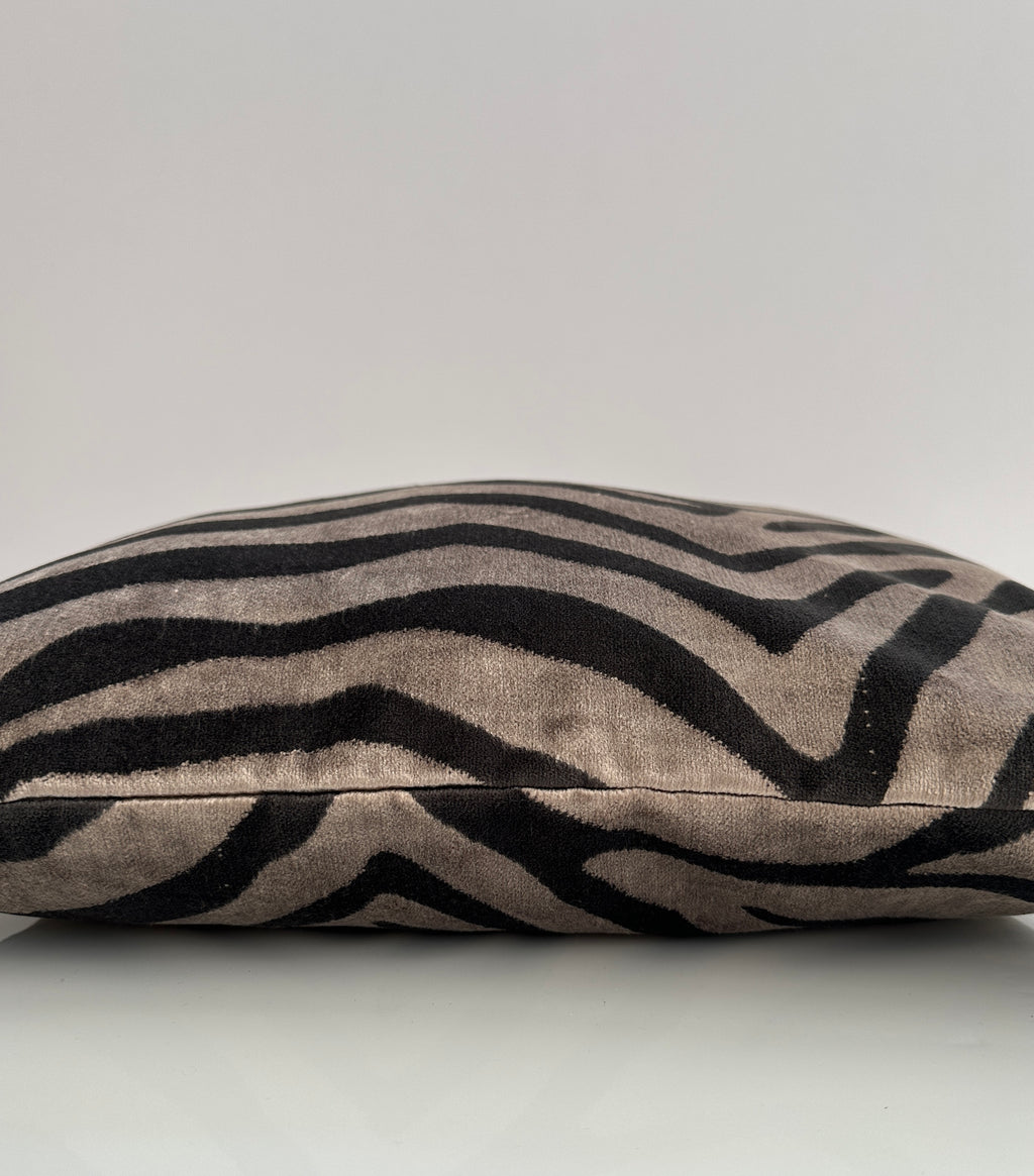 Silk Cushion Cover 18''x18'' / 45x45 CM