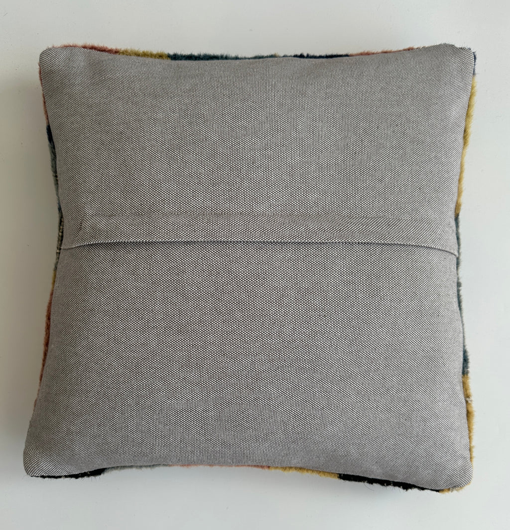 Carpet Cushion Cover 16''x16'' / 41x40 CM