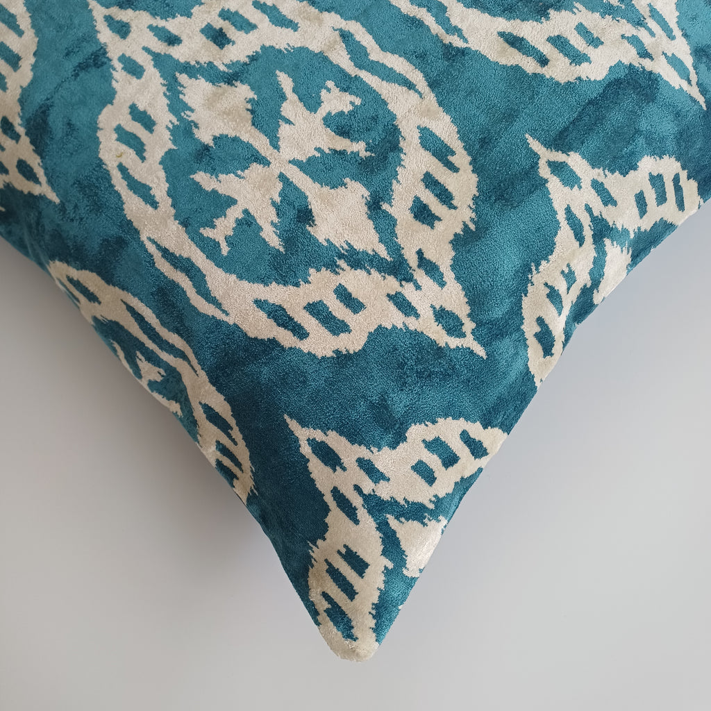 Turquoise Silk Ikat Velvet Cushion Cover 20''x20'' / 50x49 CM